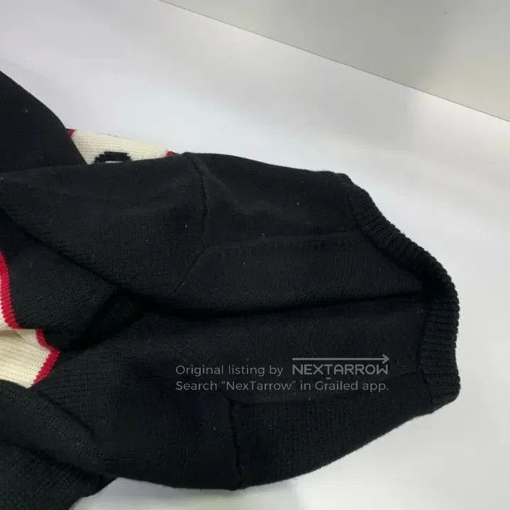Givenchy Givenchy Men's Ribbon Heavyweight Round Neck Sweater. Size US L / EU 52-54 / 3 - 9 Thumbnail