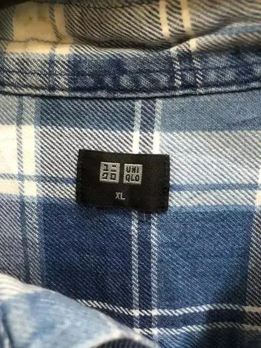 Flannel × Japanese Brand Japanese Brand Uniqlo Plaid Tartan Flannel Shirt 👕 Size US XL / EU 56 / 4 - 3 Thumbnail