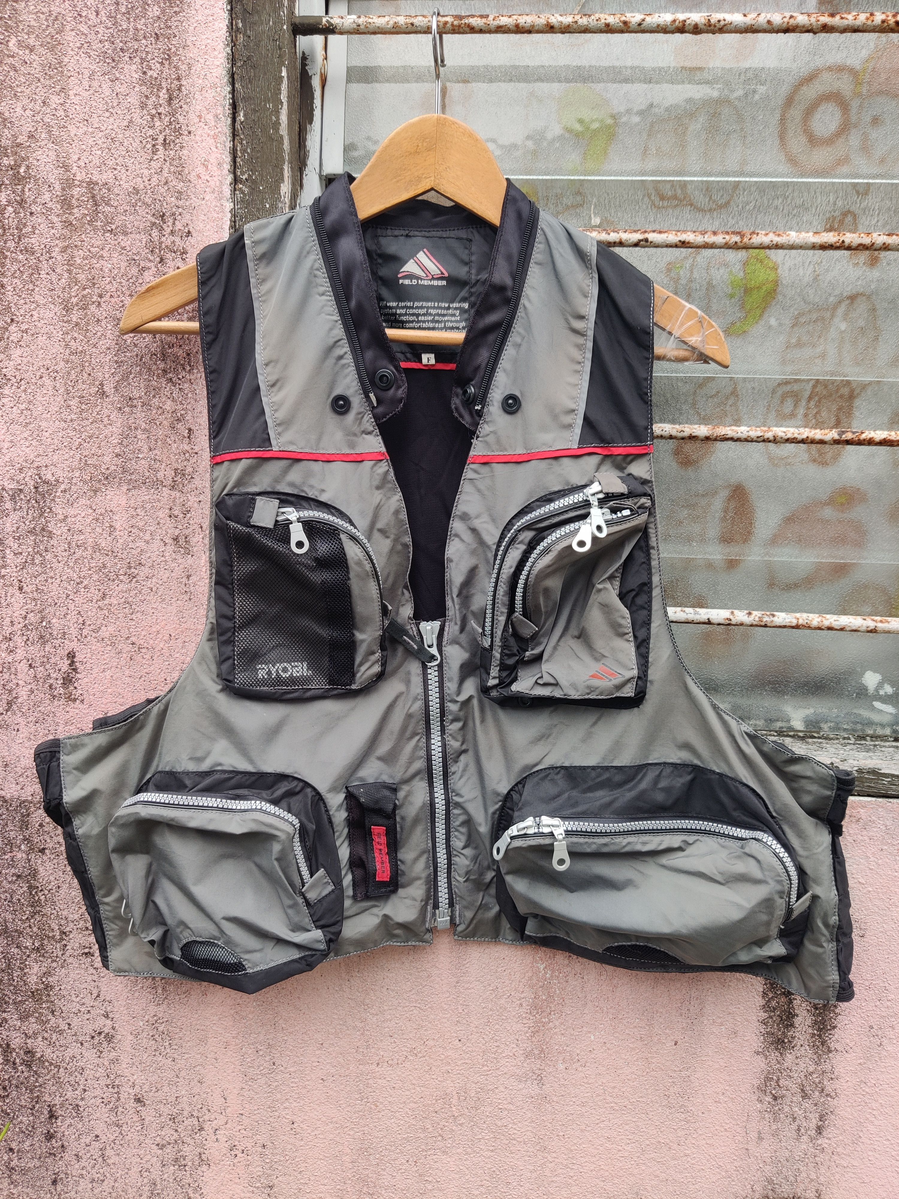Japanese Brand Vintage Field Member RYOBL Tactical Hunting Vest Jacket Size US L / EU 52-54 / 3 - 1 Thumbnail