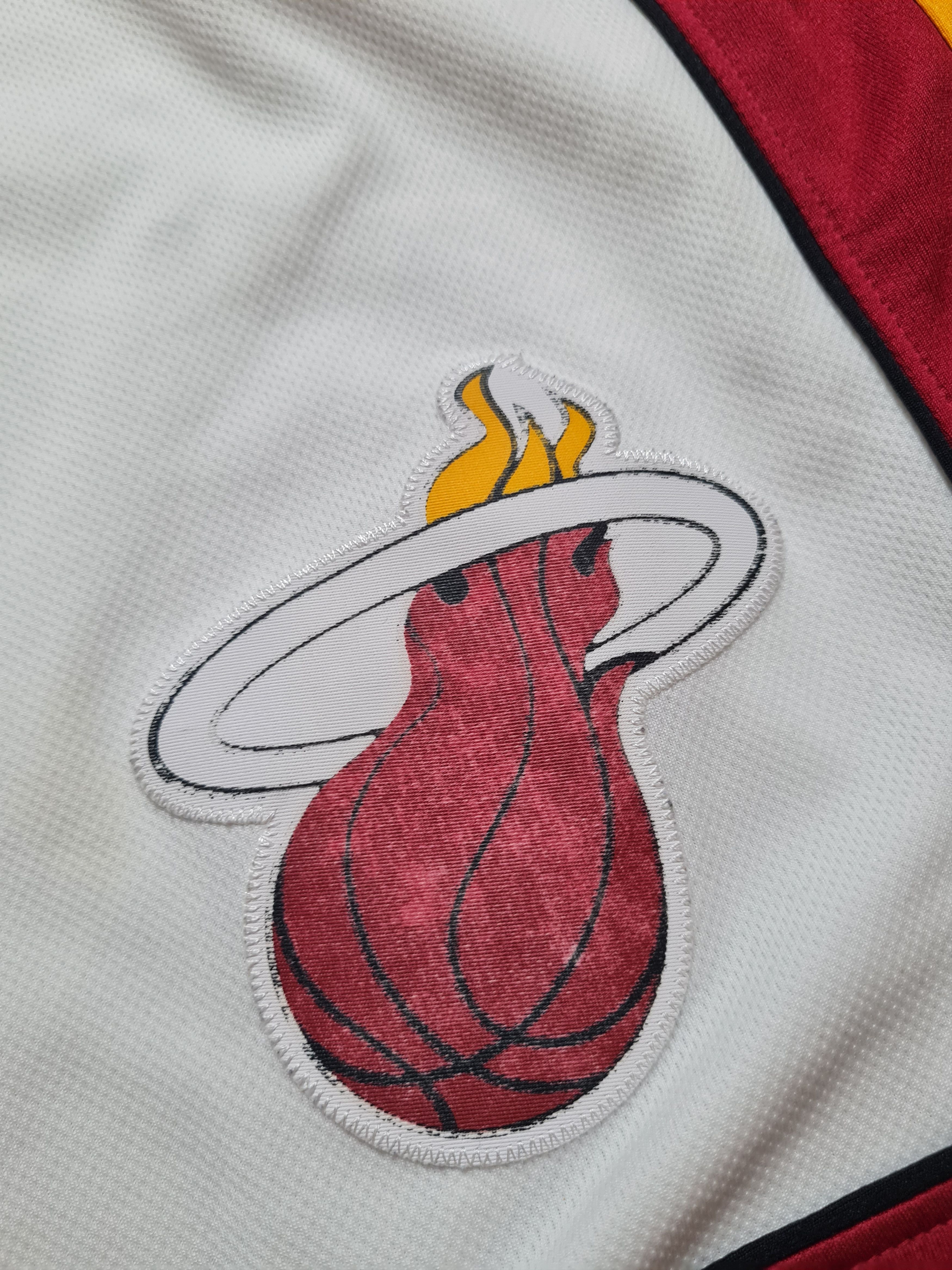 Adidas Vintage Rare Shorts Adidas Miami Heat Game NBA White Size L Size US 32 / EU 48 - 5 Thumbnail