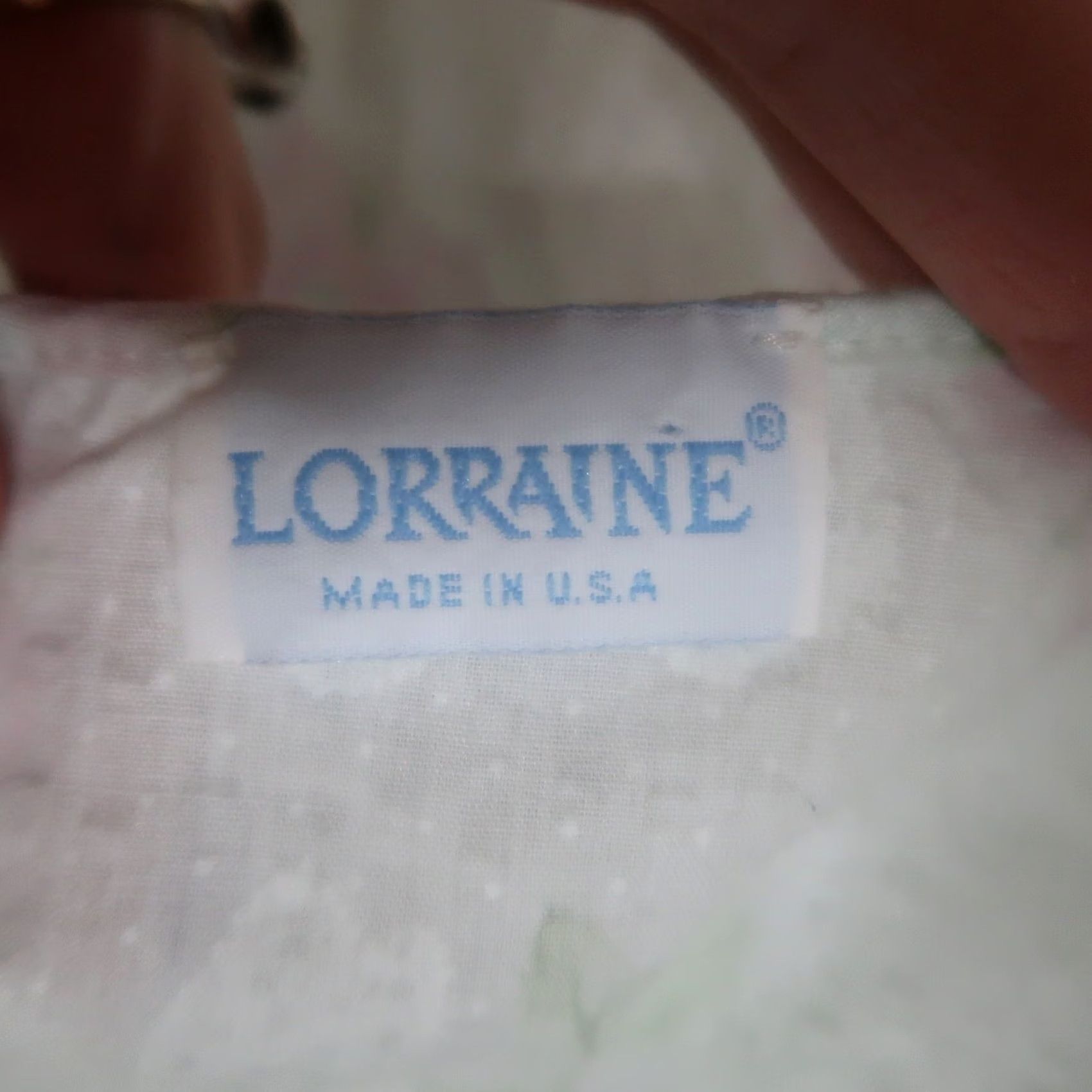 Vintage VINTAGE Lorraine White Floral Print House Dress Nightgown S Dress Women 80s Short Sleeve Cotton Polyester Floral 80s Womens Size S / US 4 / IT 40 - 5 Thumbnail