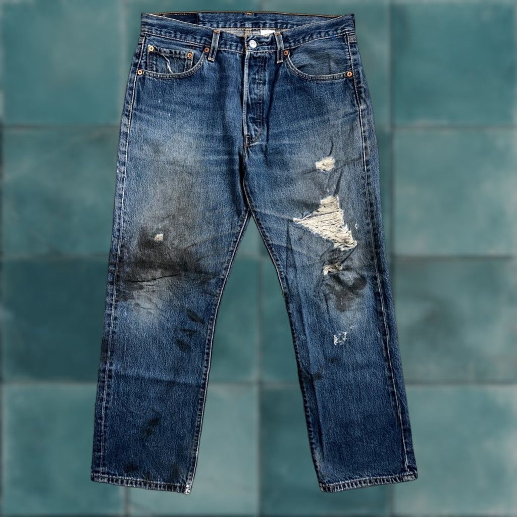 Levi's Levi's 501 Jeans Vintage 90s Straight Men 34x30 Blue Cotton Denim Medium Rise Regular Inseam 30 34x30 90s Theme Mens Size US 34 / EU 50 - 1 Thumbnail