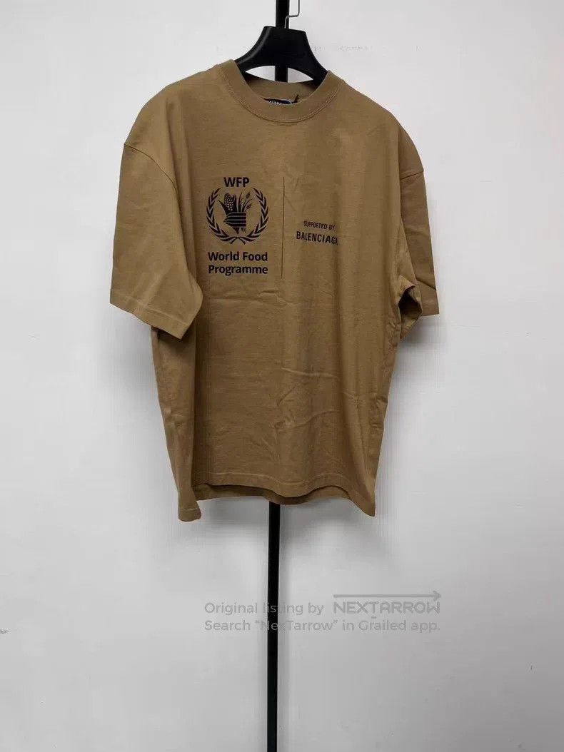 Balenciaga Balenciaga Printed Logo Round Neck Short Sleeve T-Shirt Size US S / EU 44-46 / 1 - 1 Thumbnail