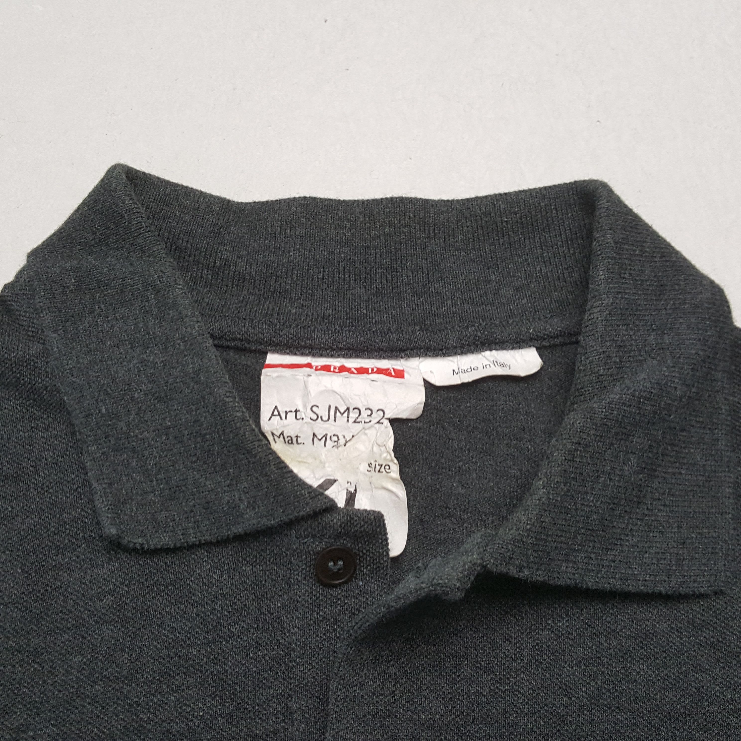 Prada Prada Polos C301N69 Size US XL / EU 56 / 4 - 6 Thumbnail