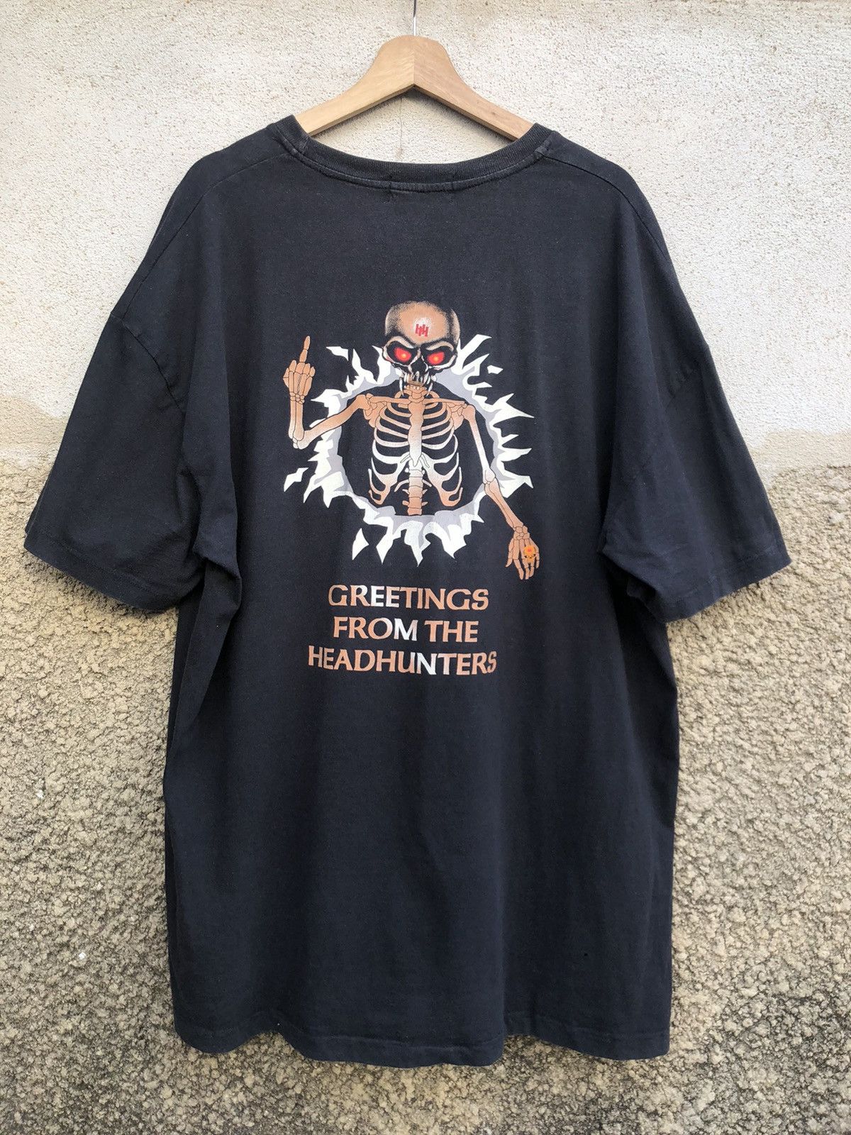 Vintage Vintage Head Hunters Skulls Tshirt Size US XL / EU 56 / 4 - 3 Thumbnail