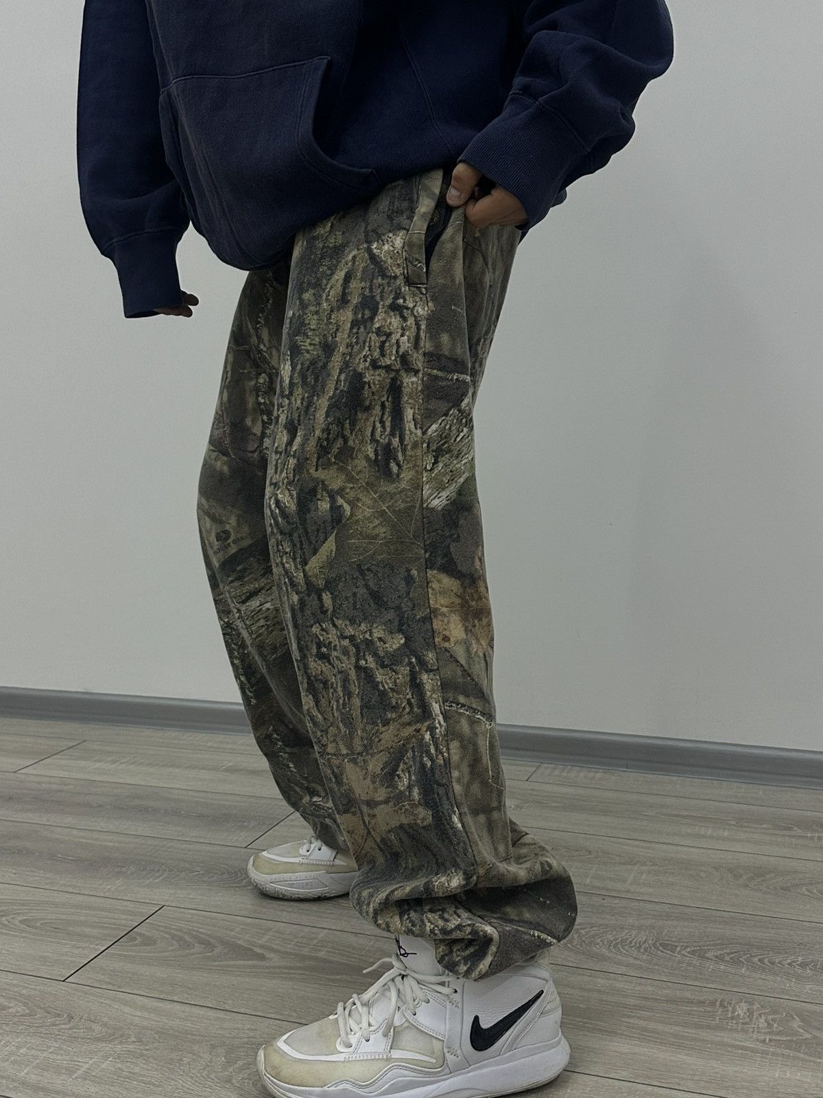 Realtree Baggy Camo Realtree Sweatpants Y2K Mossy Oak Size US 34 / EU 50 - 1 Thumbnail