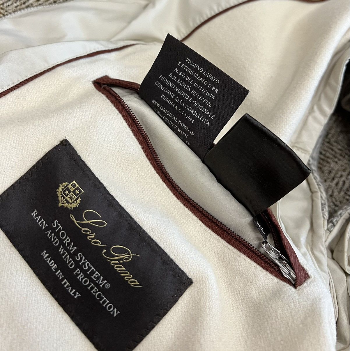 Loro Piana Loro Piana Cashmere Goose Down Padding Beige Vest Size US XL / EU 56 / 4 - 11 Thumbnail