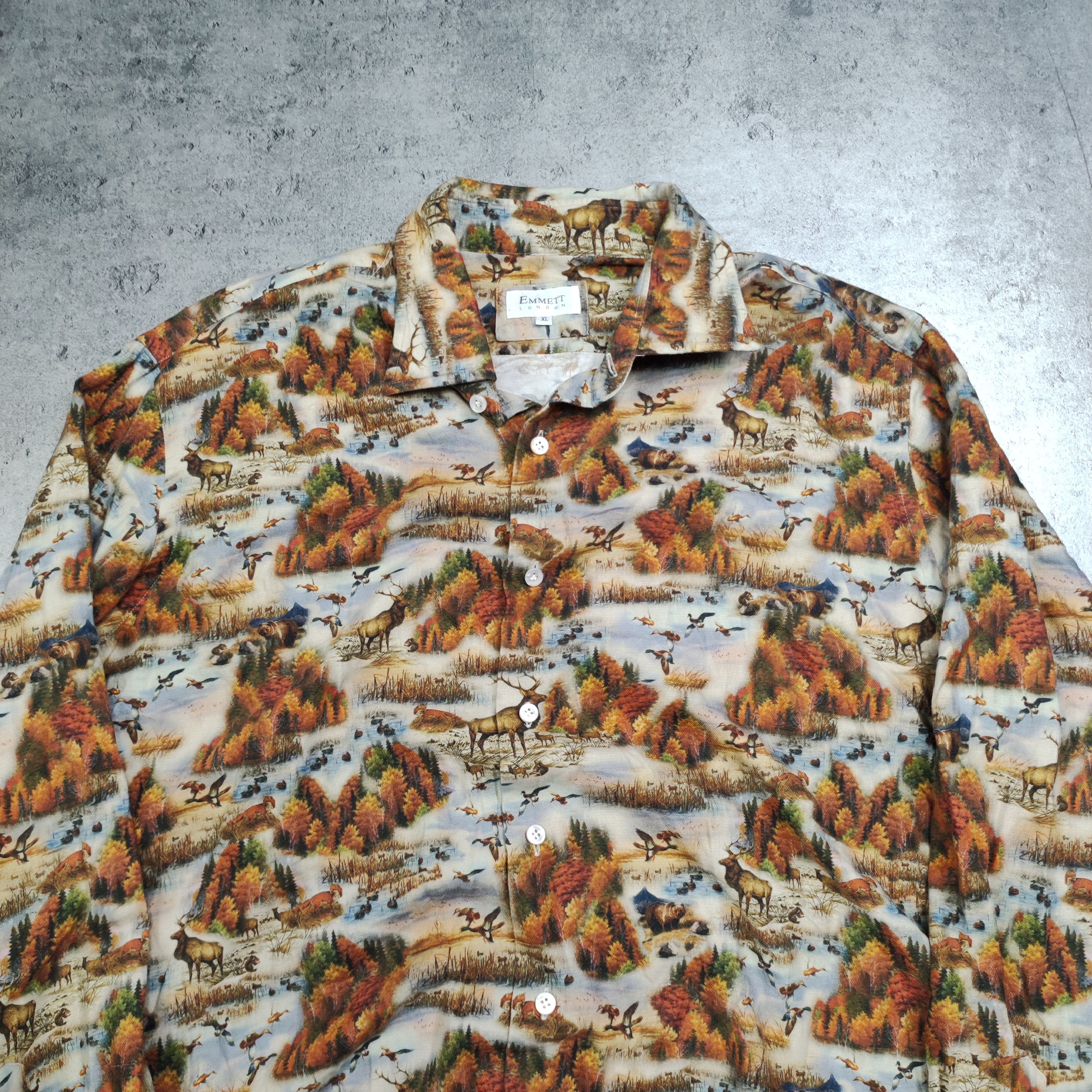 Emmett × Vintage Vintage RARE Emmett London Alaska USA Full Print Shirt Size US XL / EU 56 / 4 - 4 Thumbnail