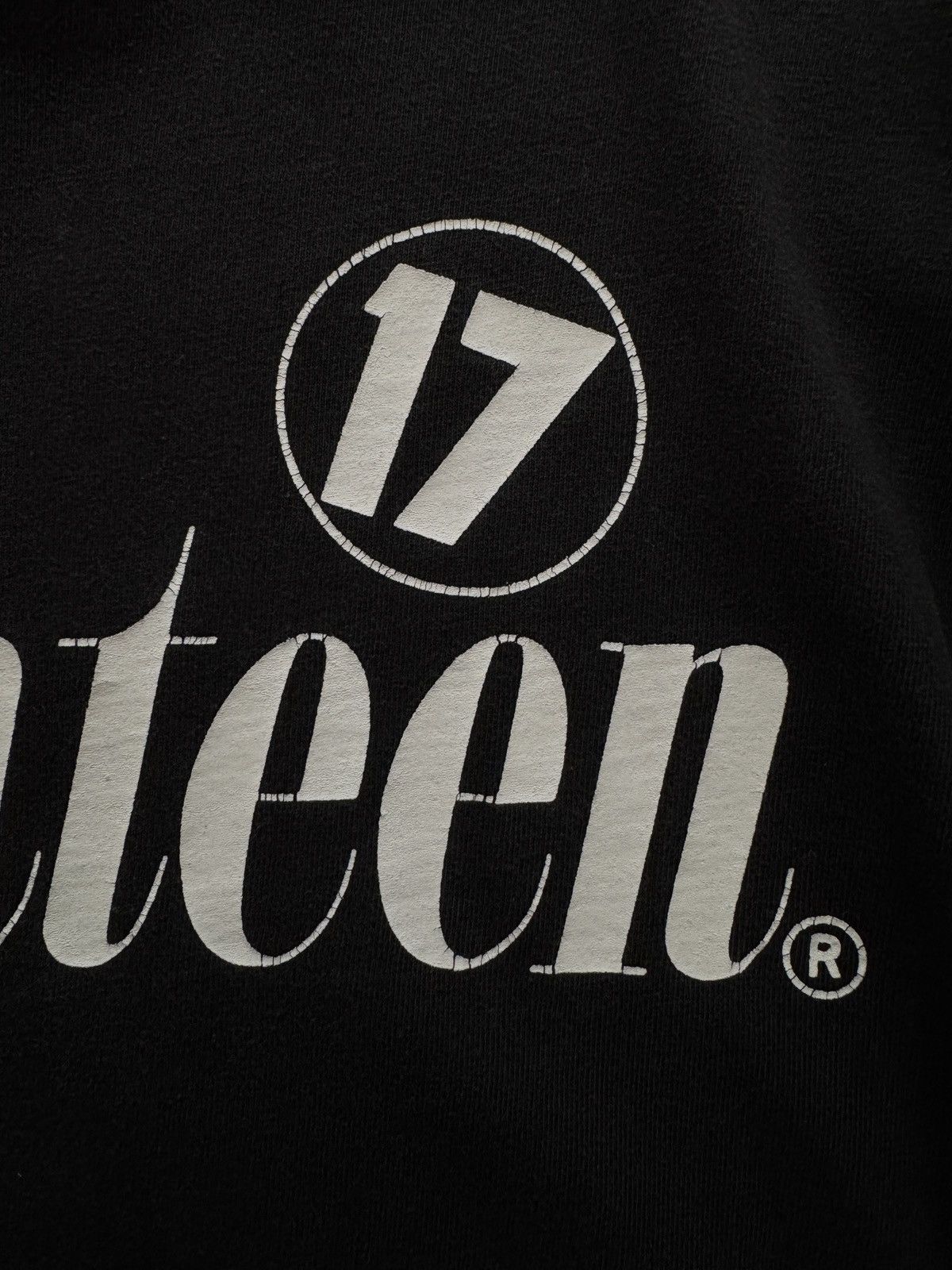Vintage Vintage Seventeen 17 Magazine long sleeve hanes beefy tag t Size US L / EU 52-54 / 3 - 6 Thumbnail