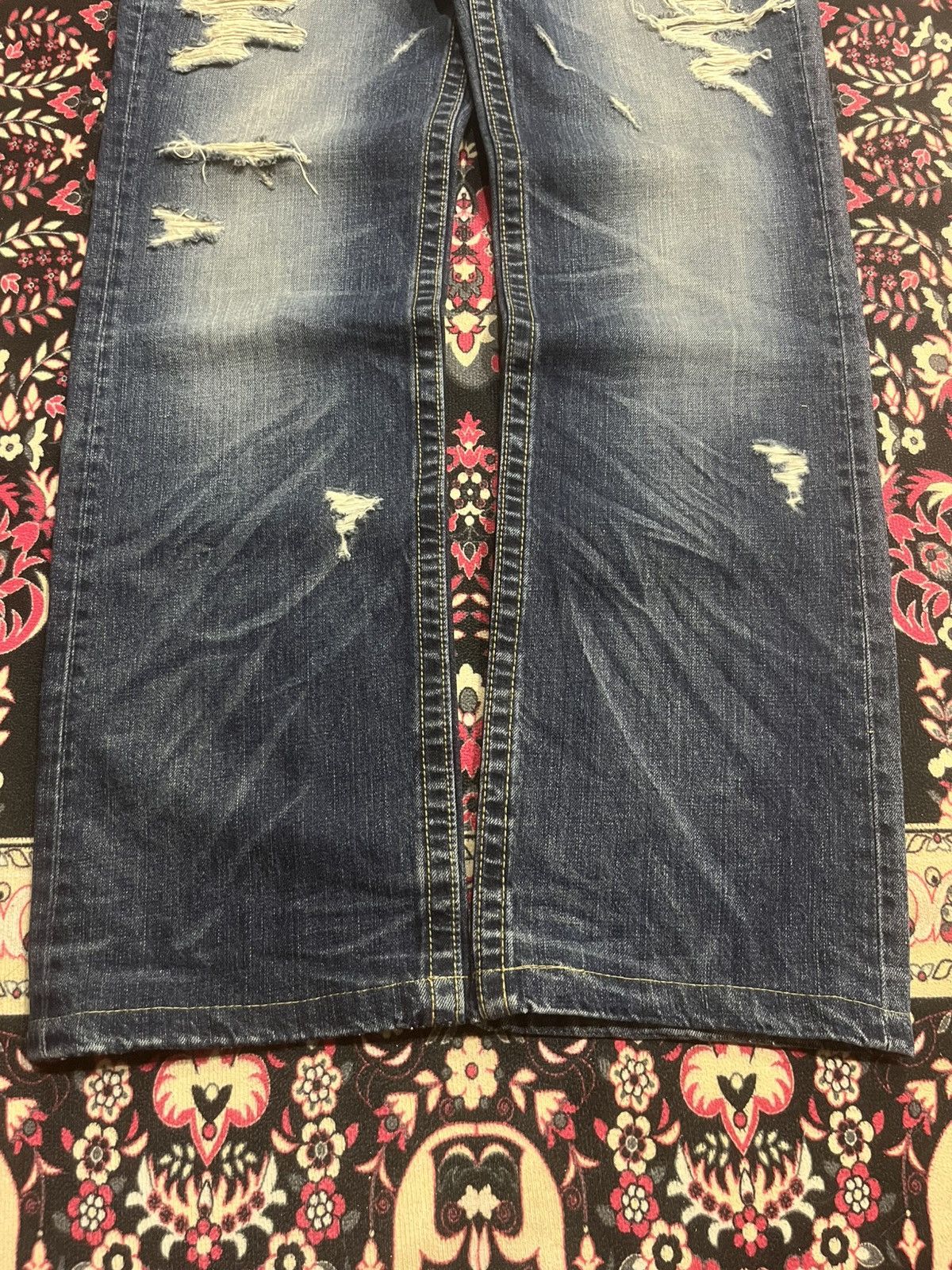 Hysteric Glamour Vintage Japanese Lolita Slogan Clawmark Ripped Loose Jeans Size US 34 / EU 50 - 10 Thumbnail