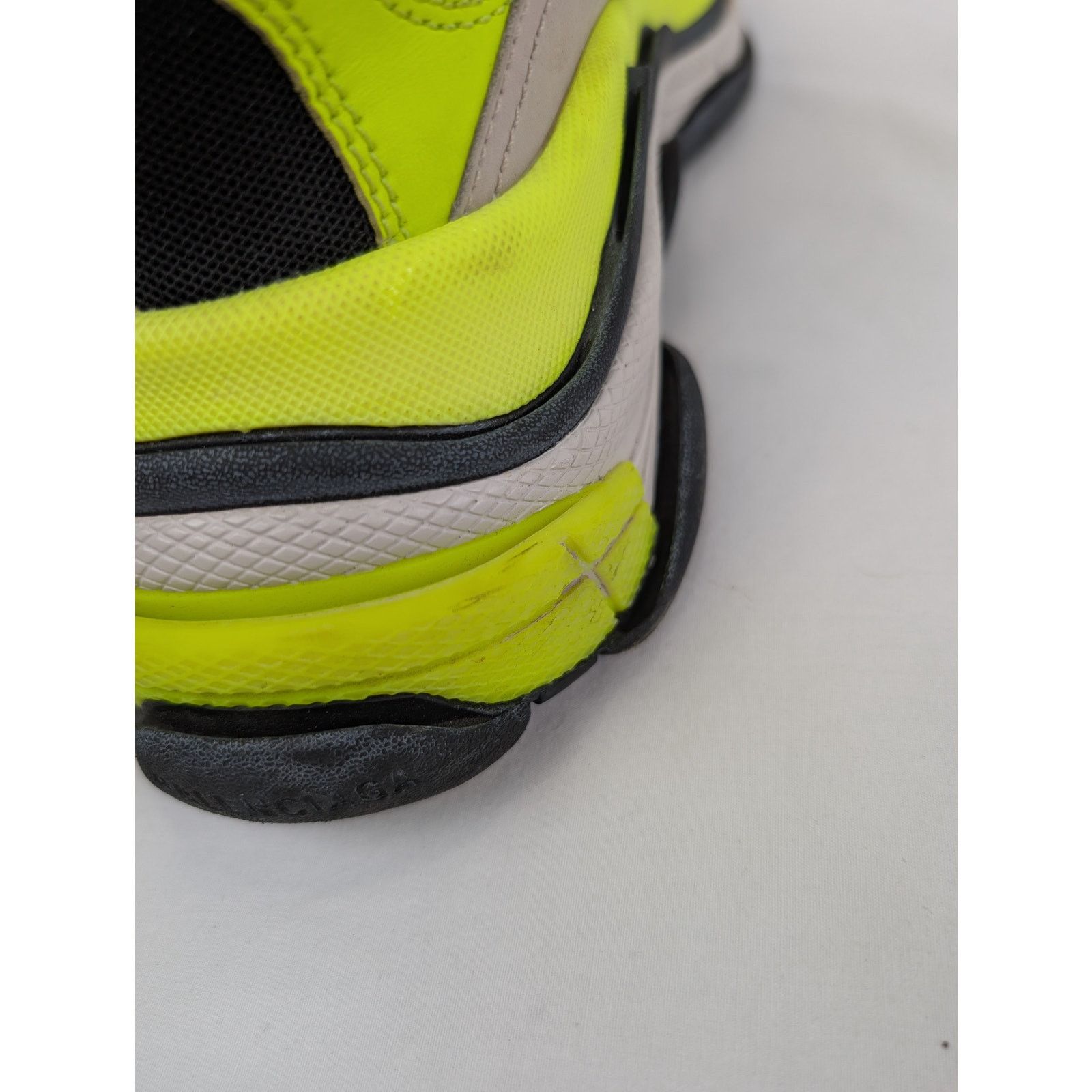 Balenciaga o1rshd1 Runner Sneakers in Grey/Yellow Fluo Size US 10 / EU 43 - 17 Thumbnail