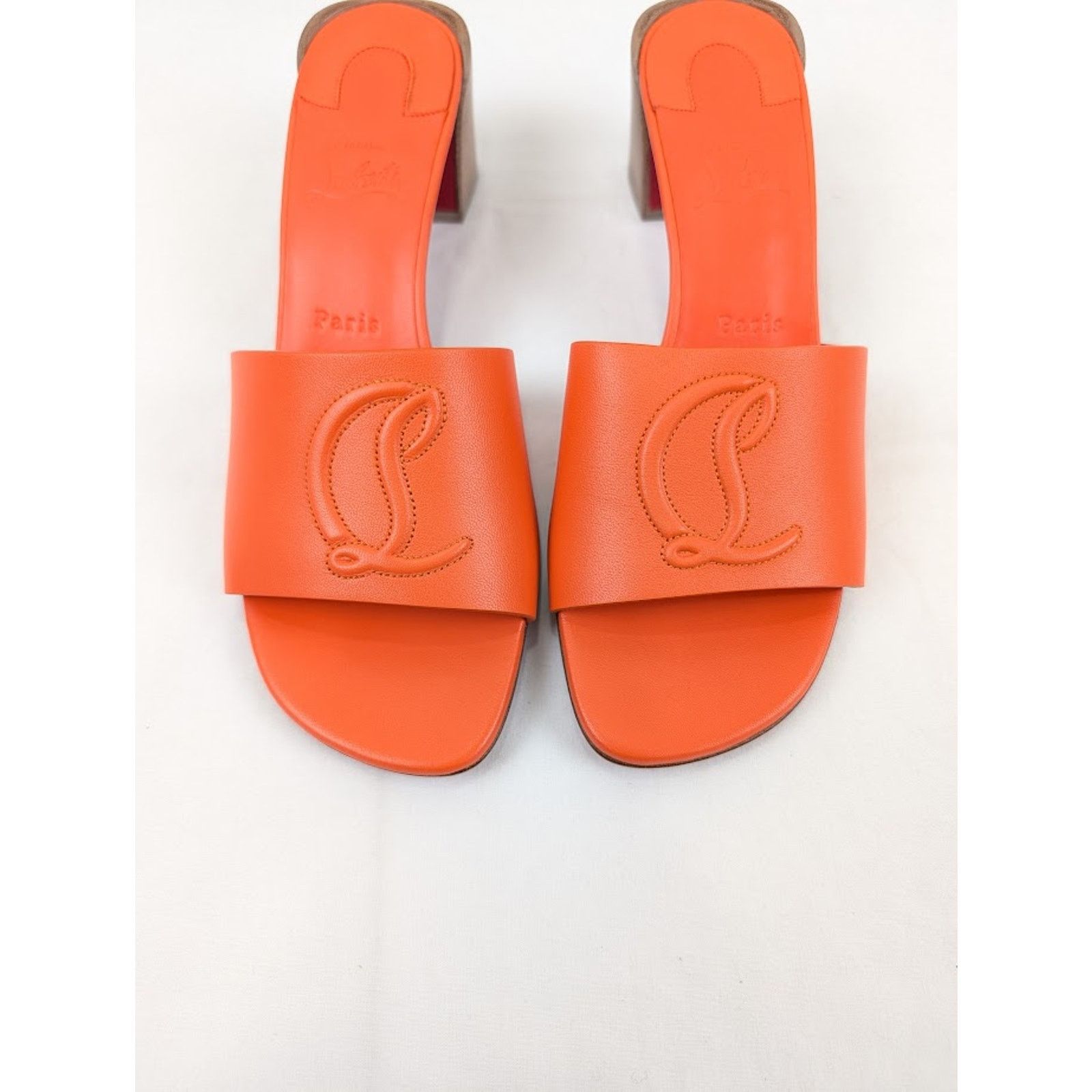 Christian Louboutin o1rshd1 Nappa Heel Mule in Vitamine/Lin Vitamine Size US 7 / IT 37 - 11 Thumbnail