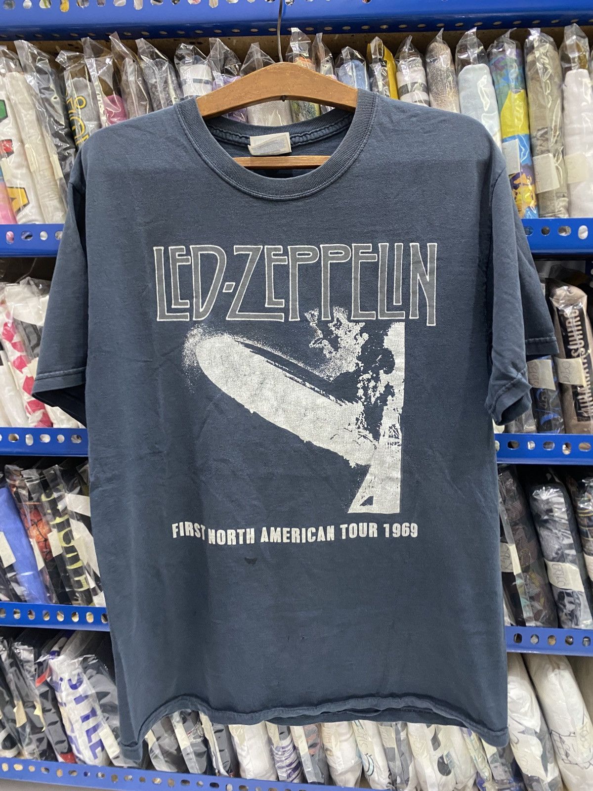 Led Zeppelin VINTAGE 90s LED ZEPPELIN BAND TEES Size US M / EU 48-50 / 2 - 1 Thumbnail