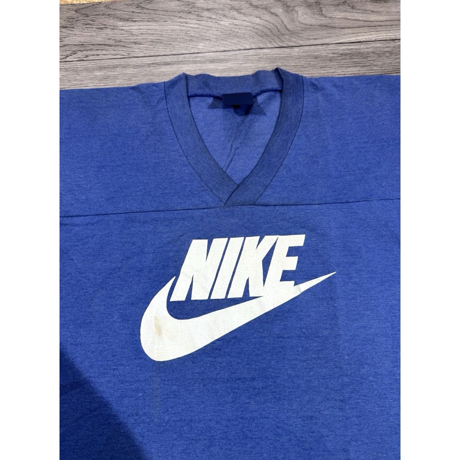 Nike VINTAGE Nike Big Swoosh Jersey T-Shirt Stripes Big Logo Swoosh Men Fit Sz L Navy 80s Shirt Mens Size US L / EU 52-54 / 3 - 7 Thumbnail
