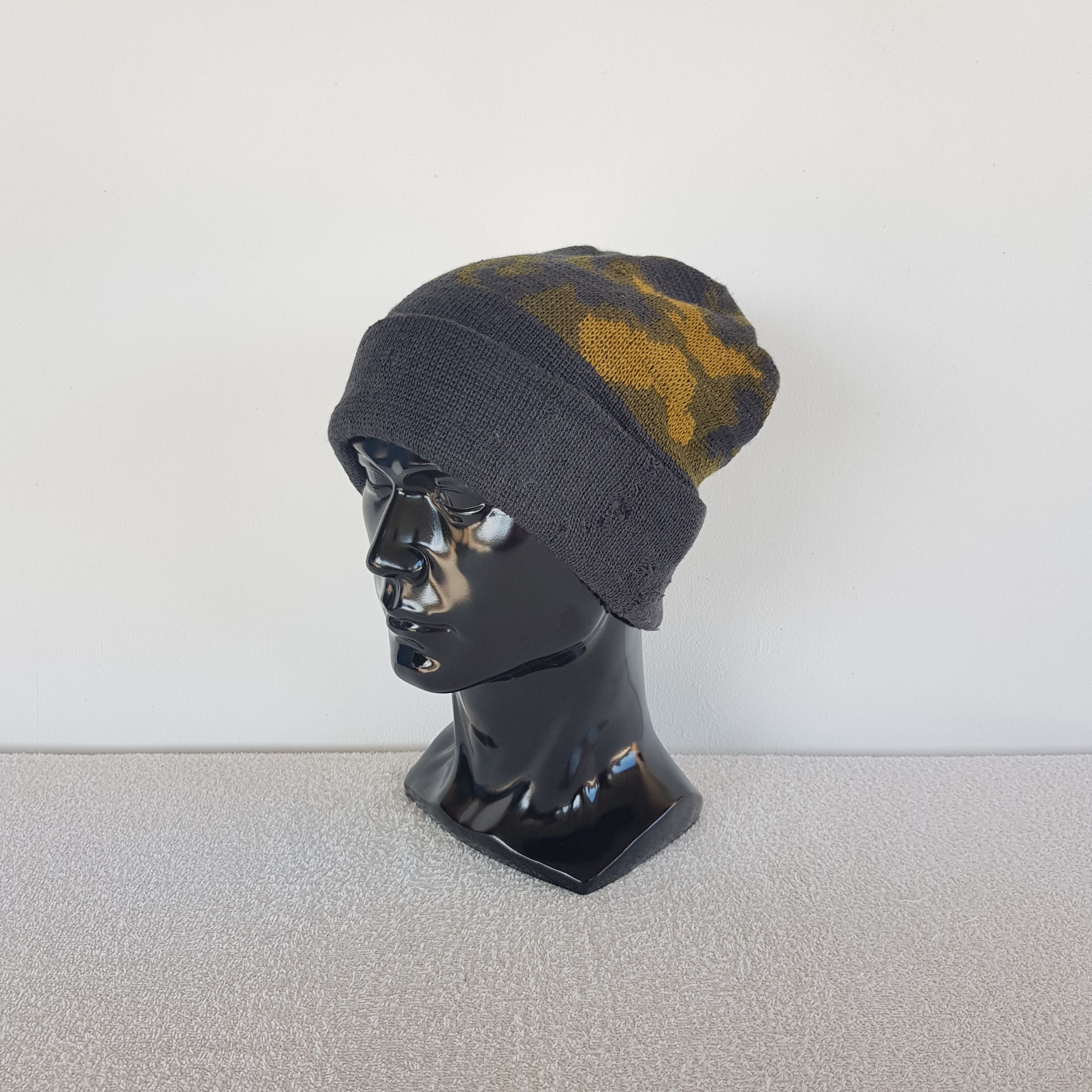 Vintage Vintage Artwork Japanese Beanie Isle Ribbed Snow Caps Hats. Size ONE SIZE - 3 Thumbnail