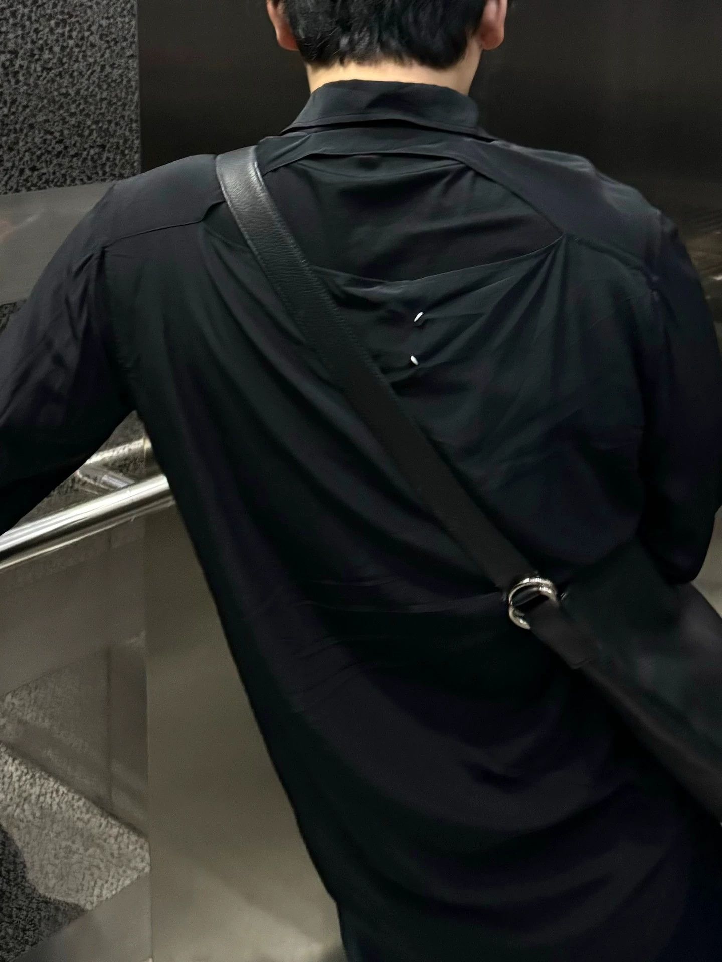 Maison Margiela MM Black Pleated Silk Shirt Pocket LS Back Logo 38 9/10 Size US S / EU 44-46 / 1 - 5 Thumbnail