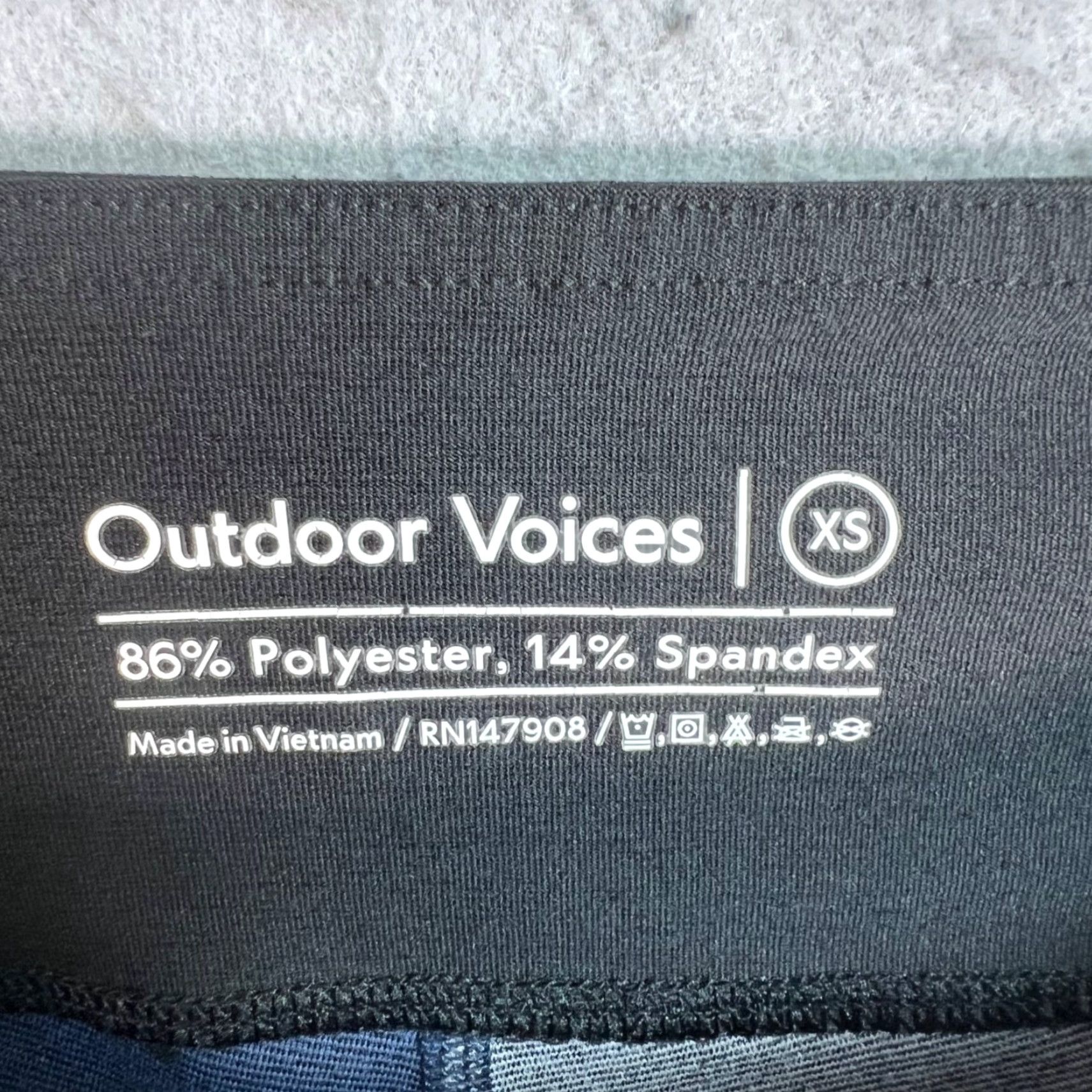 Outdoor Voices VINTAGE Outdoor Voices Womens XS Two-Tone Biker Compression Shorts Athletic Gym Size 26" / US 2 / IT 38 - 3 Thumbnail