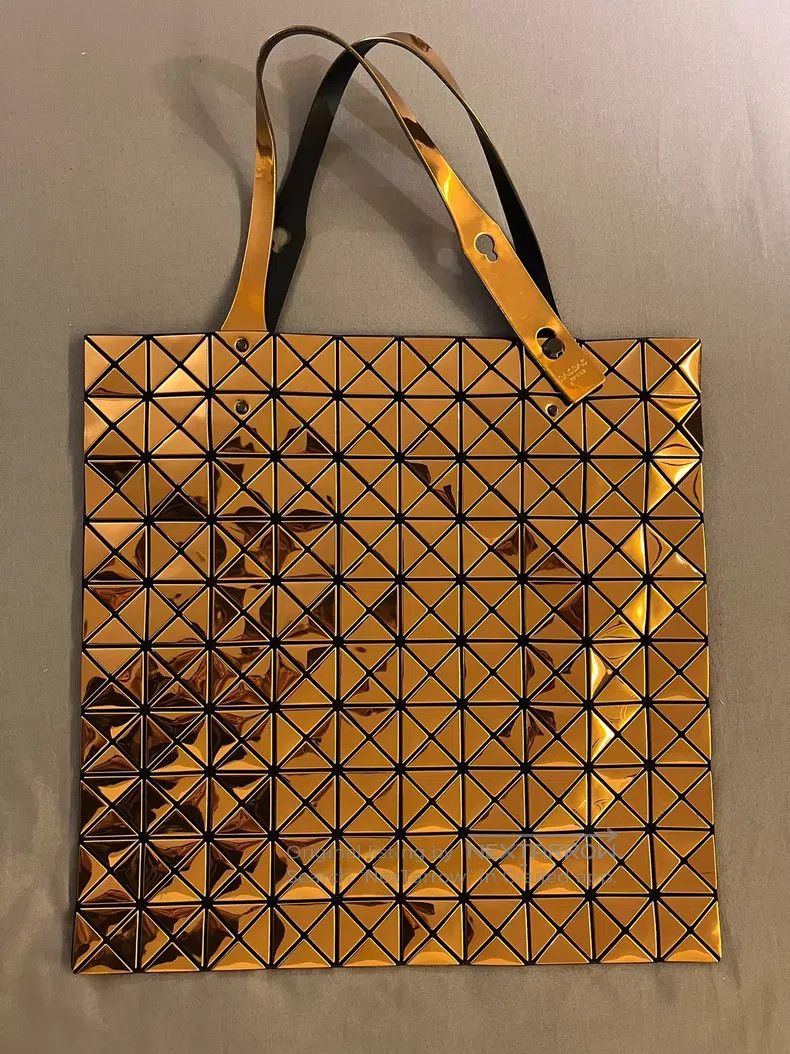 Issey Miyake Issey Miyake Golden Handbag Size ONE SIZE - 1 Thumbnail