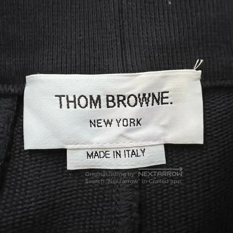 Thom Browne Thom Browne Pleated Skirt in Navy Blue . Size 28" / US 6 / IT 42 - 4 Thumbnail