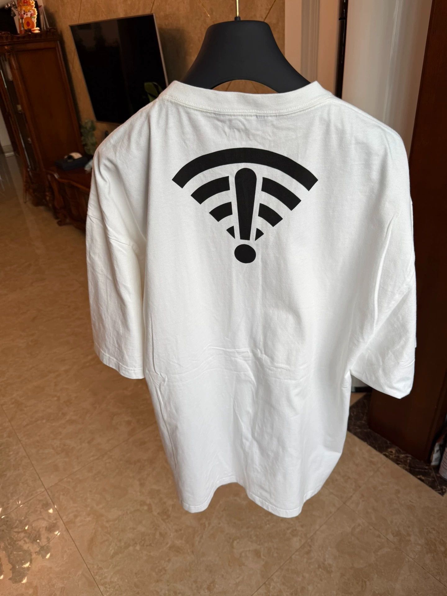 Balenciaga Balenciaga Oversized Arrow & Wi-Fi Logo Short Sleeve T-Shirt Size US XS / EU 42 / 0 - 2 Thumbnail