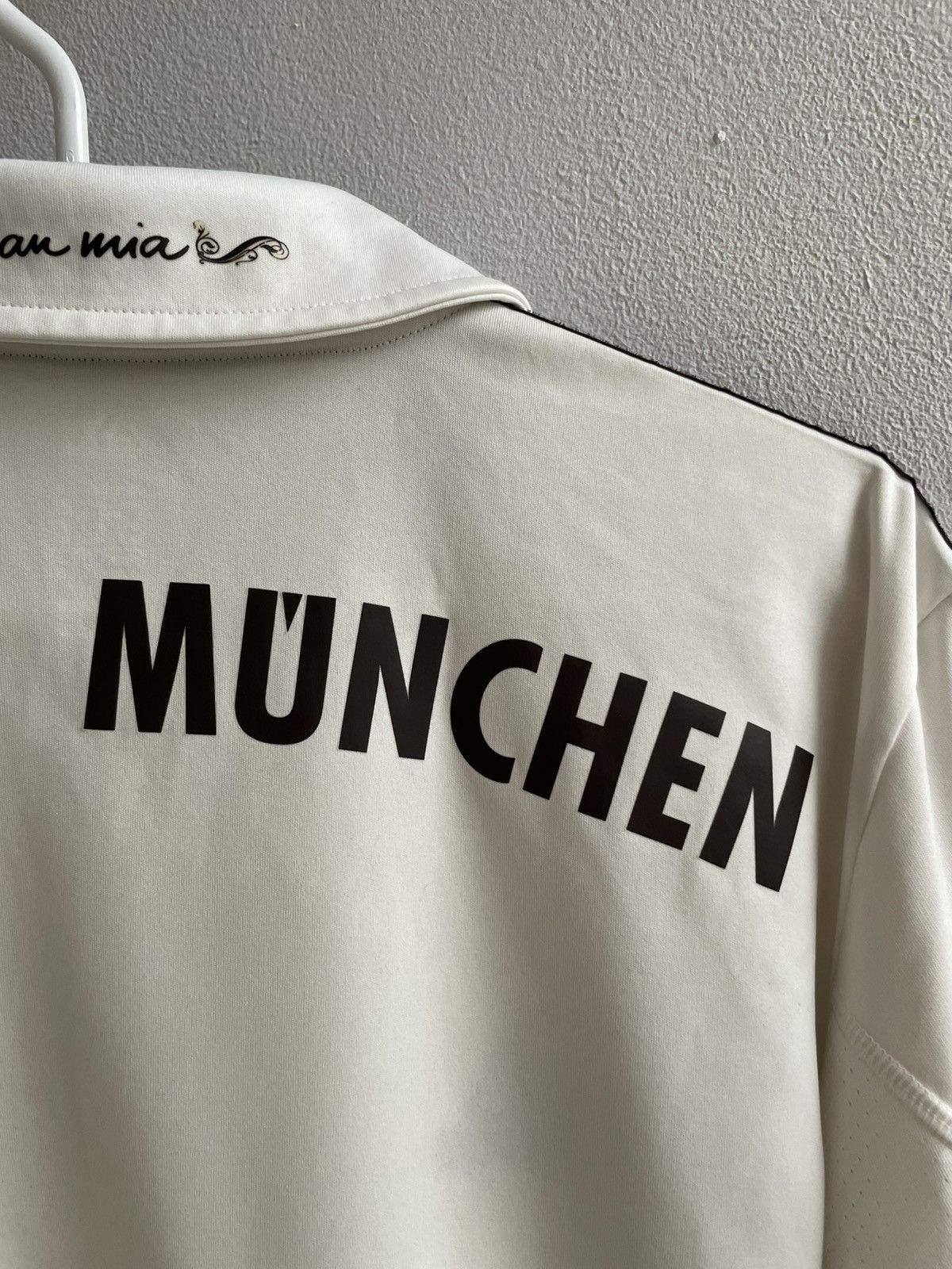Adidas Bayern Munich 2013 2014 Football Shirt Soccer Jersey Adidas Size US M / EU 48-50 / 2 - 16 Thumbnail