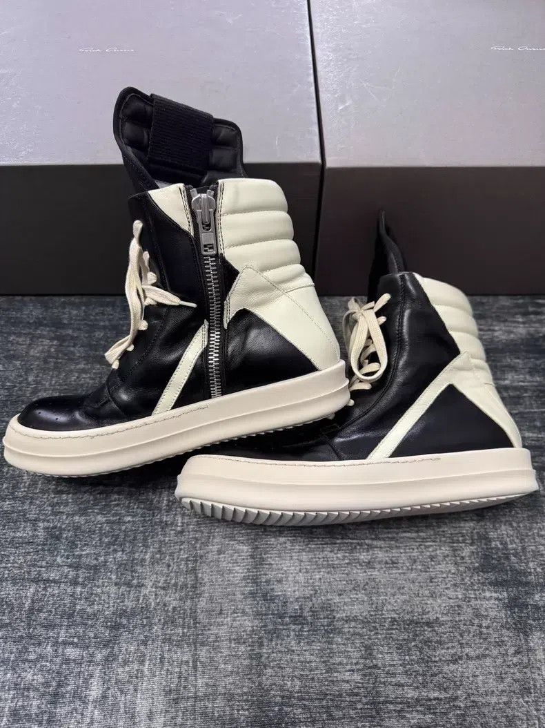 Rick Owens Rick Owens Main Line Inverted Triangle Size US 7 / IT 37 - 4 Thumbnail