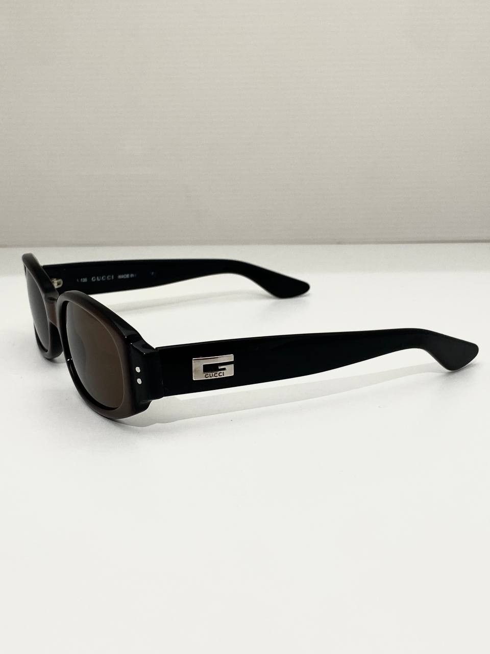 Gucci x Tom Ford GG Logo Retro Oval Black Sunglasses Vintage