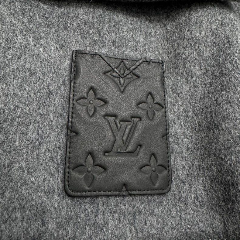 Louis Vuitton Louis Vuitton Cashmere Coat with Pockets -2505 Size US L / EU 52-54 / 3 - 3 Thumbnail