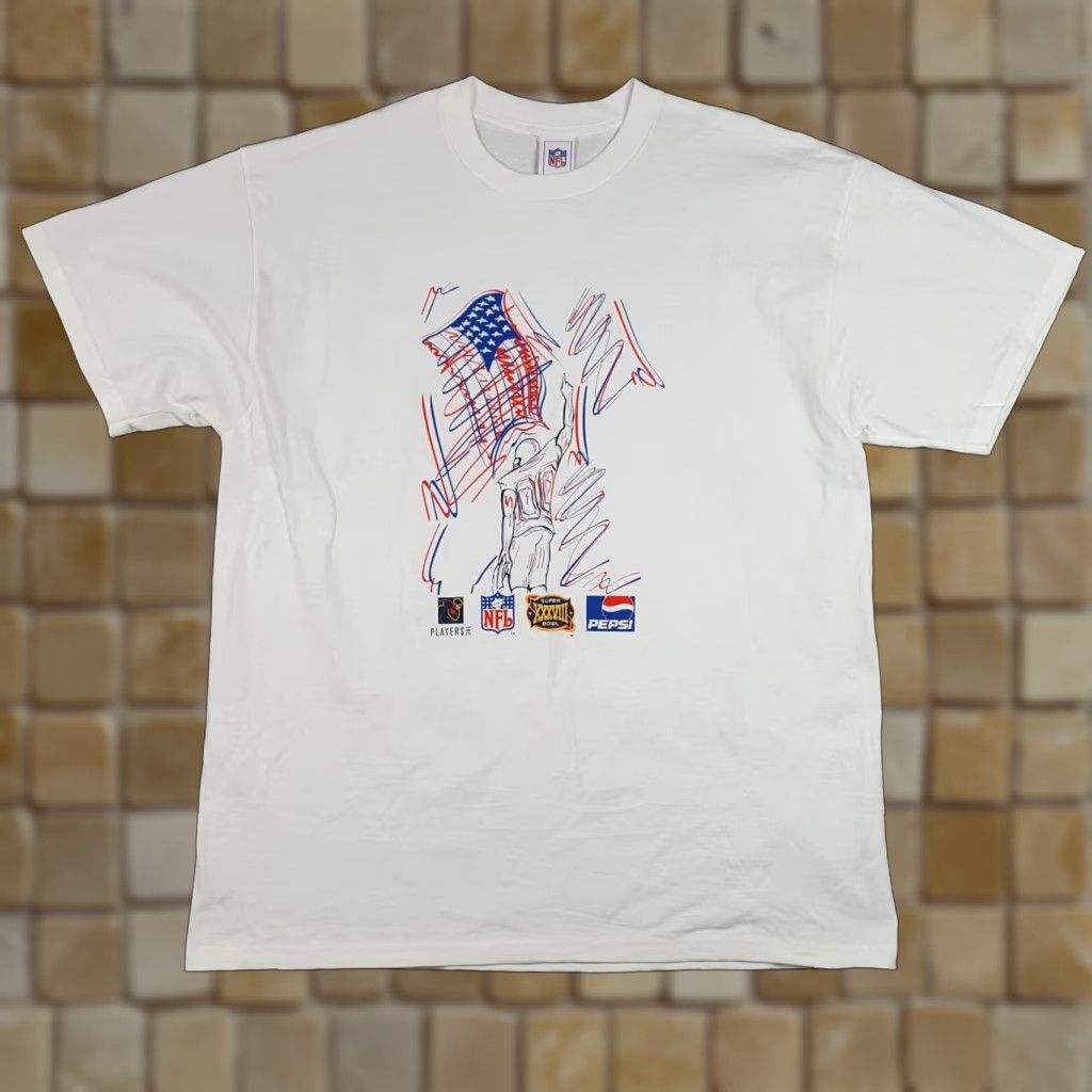 NFL Vintage 2004 Super Bowl 38 Patriots Football NFL Men's XL Y2K T Shirt XXXVIII Size US XL / EU 56 / 4 - 1 Thumbnail