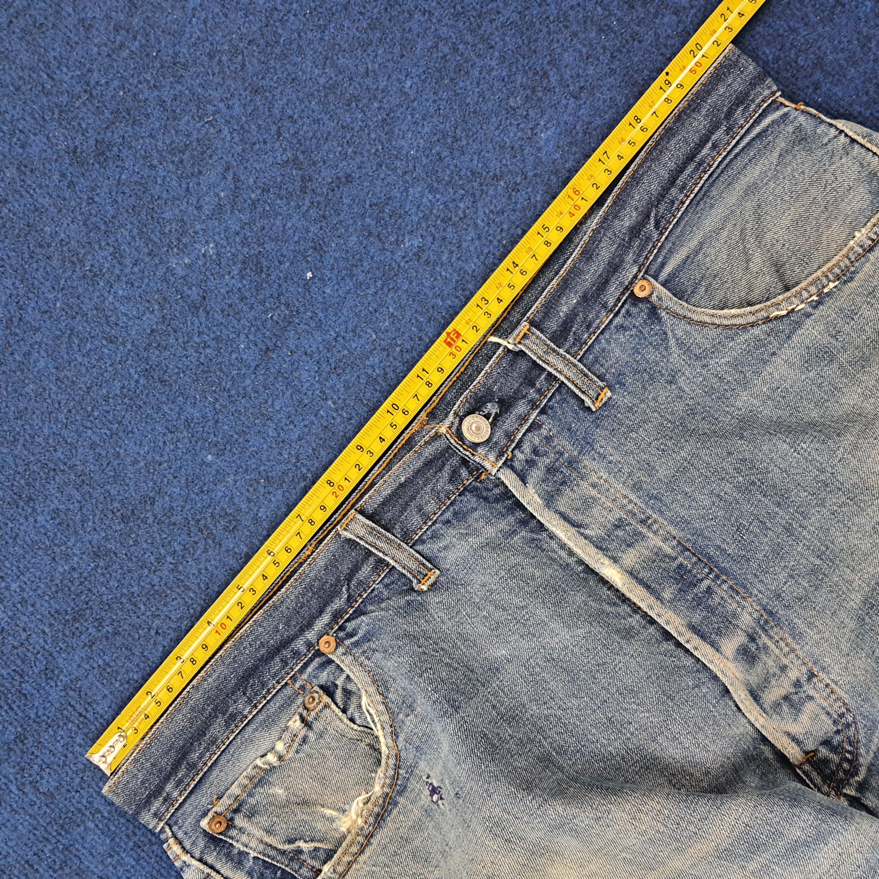 Vintage Levi's Strauss Short Denim Pants C235N31