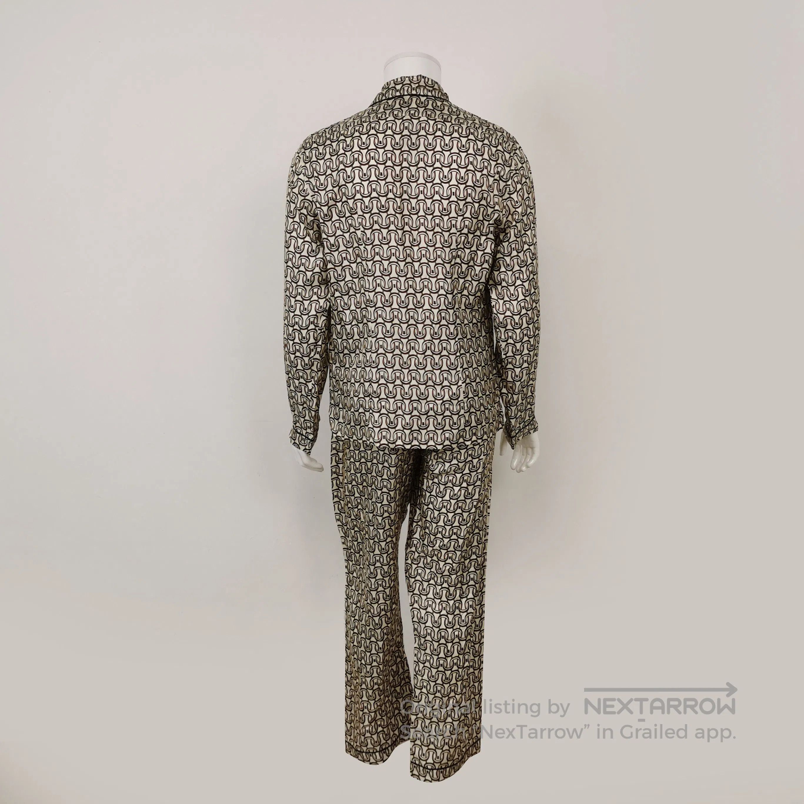 Prada Prada Printed Silk Long Sleeve Set in Size S . Size S / US 4 / IT 40 - 1 Thumbnail