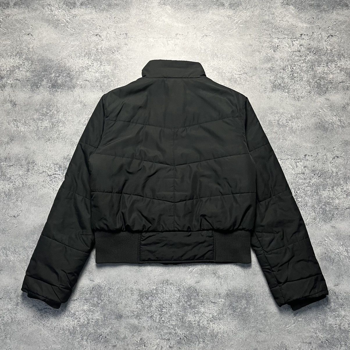 Nike Vintage Nike Cropped Puffer Jacket Swoosh Streetwear Y2K Size L / US 10 / IT 46 - 12 Thumbnail