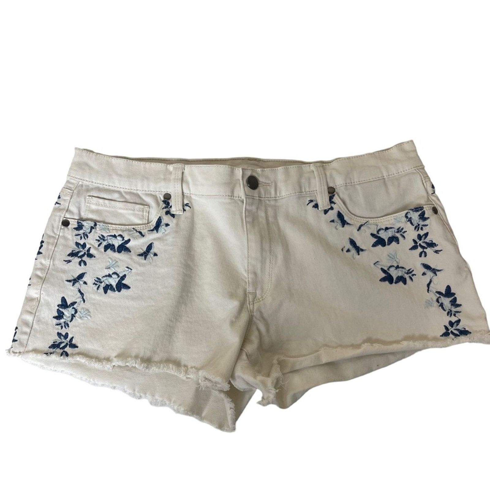 Genetic Denim Genetic Denim The Ivy Embroidered Denim Shorts Ivory Size 30 Size 30" / US 8 / IT 44 - 1 Thumbnail
