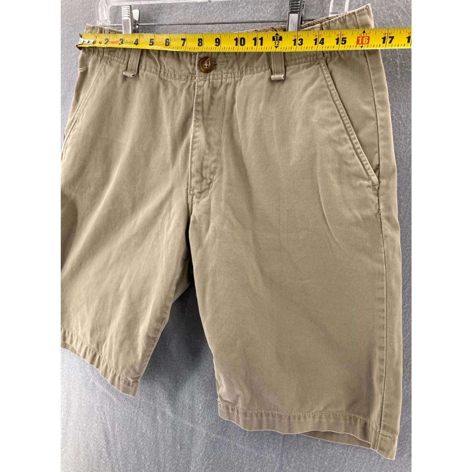 Levi's Levi's Vintage-Style Cargo Shorts Men 32 Beige Casual Mid Rise Cotton Denim 90s Size US 32 / EU 48 - 2 Thumbnail