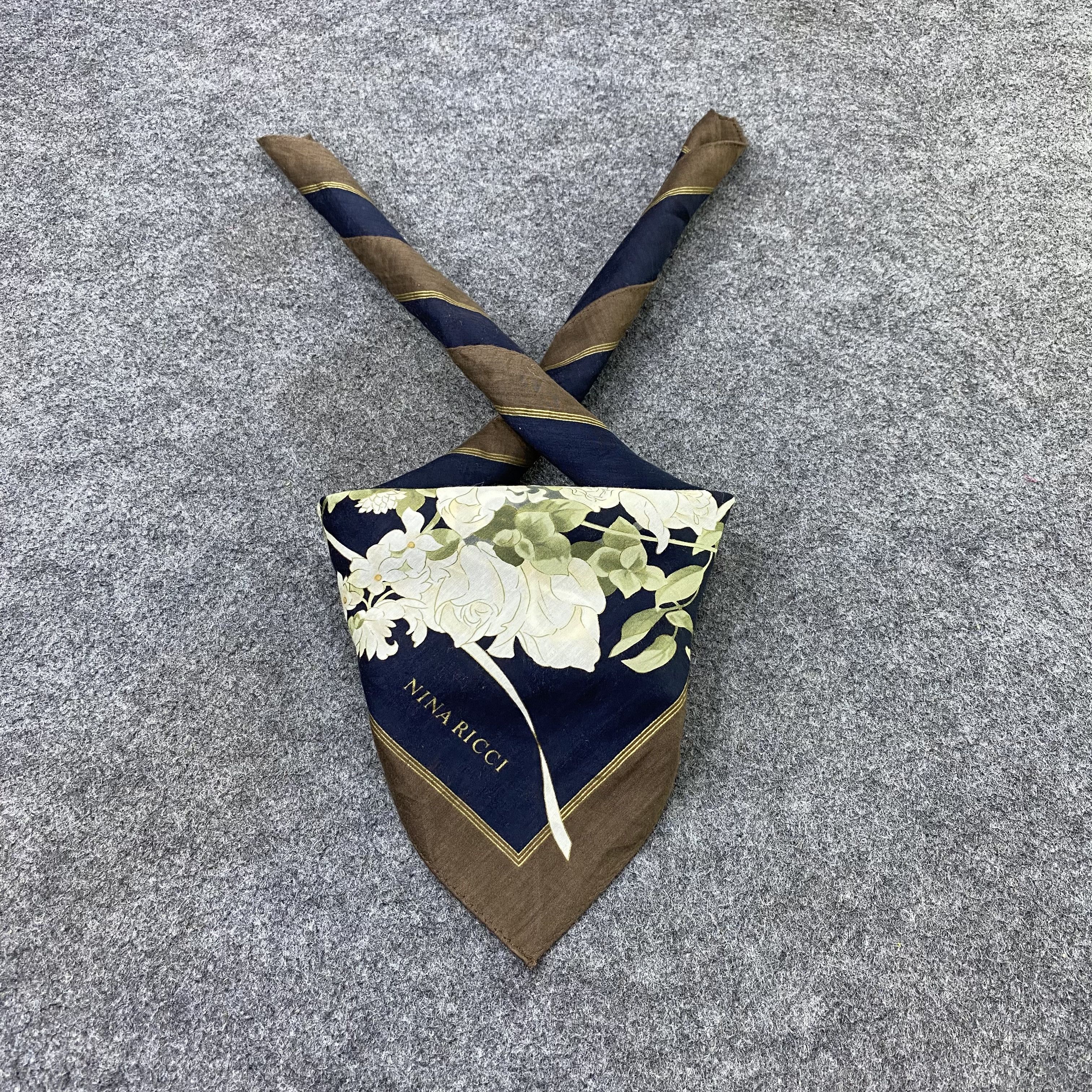 Nina Ricci Nina Ricci Handkerchief Neckerchief Bandana-B2026 Size ONE SIZE - 2 Thumbnail