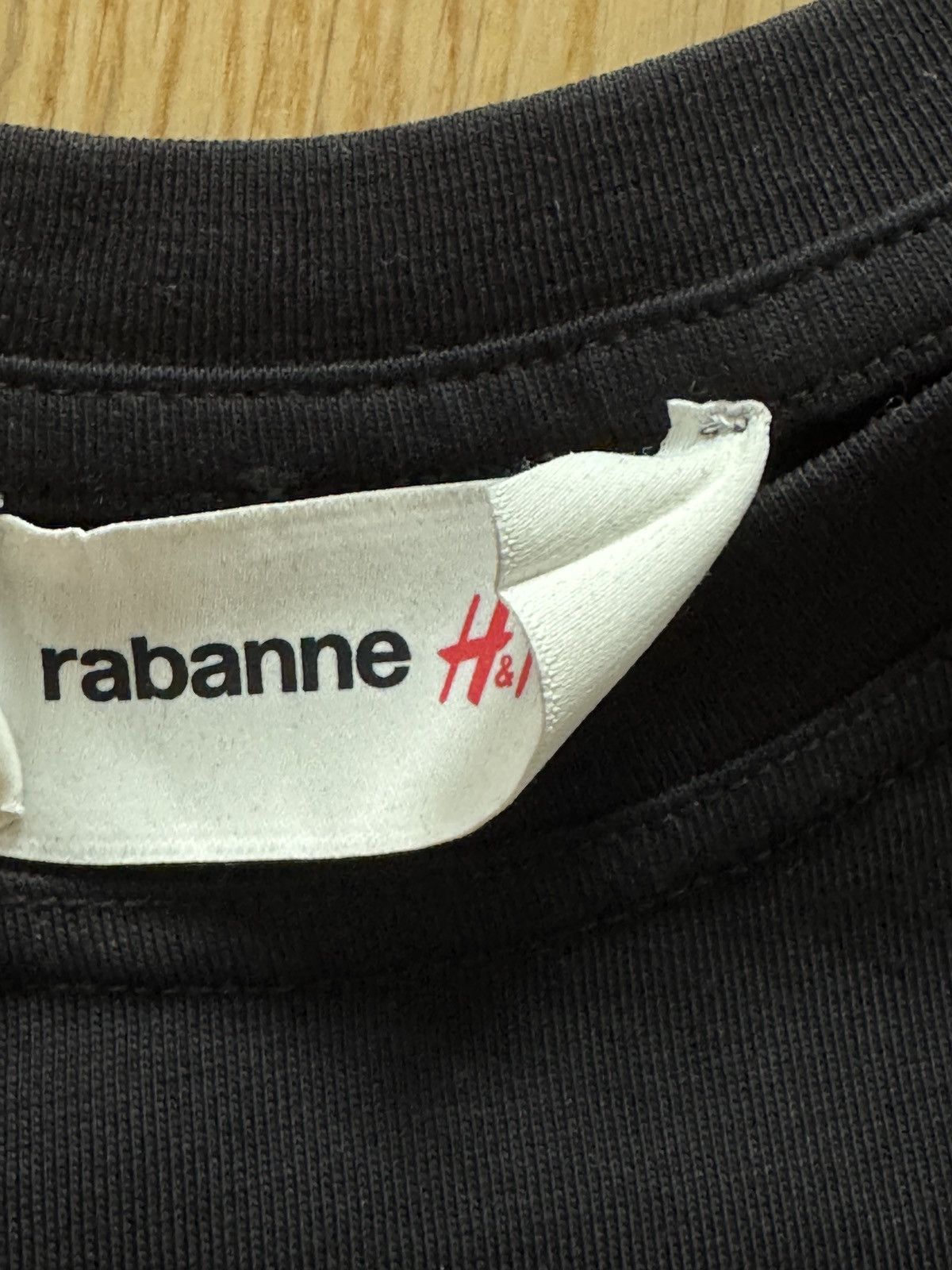 H&M × Other RABANNE & H&M metallic logo t shirt Size US S / EU 44-46 / 1 - 4 Thumbnail