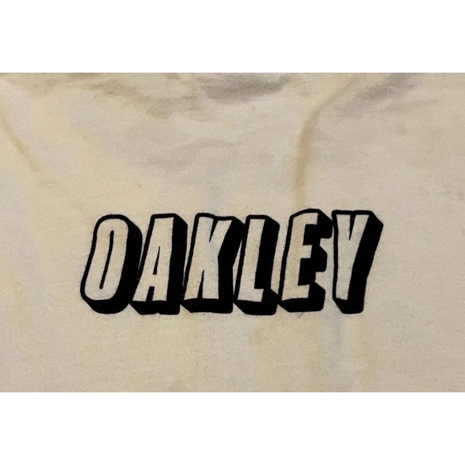 Oakley VINTAGE Oakley Thermonuclear Racing Team Faded Distressed Shirt M White 90s Rock Biker Military USA Mens Size US M / EU 48-50 / 2 - 4 Thumbnail