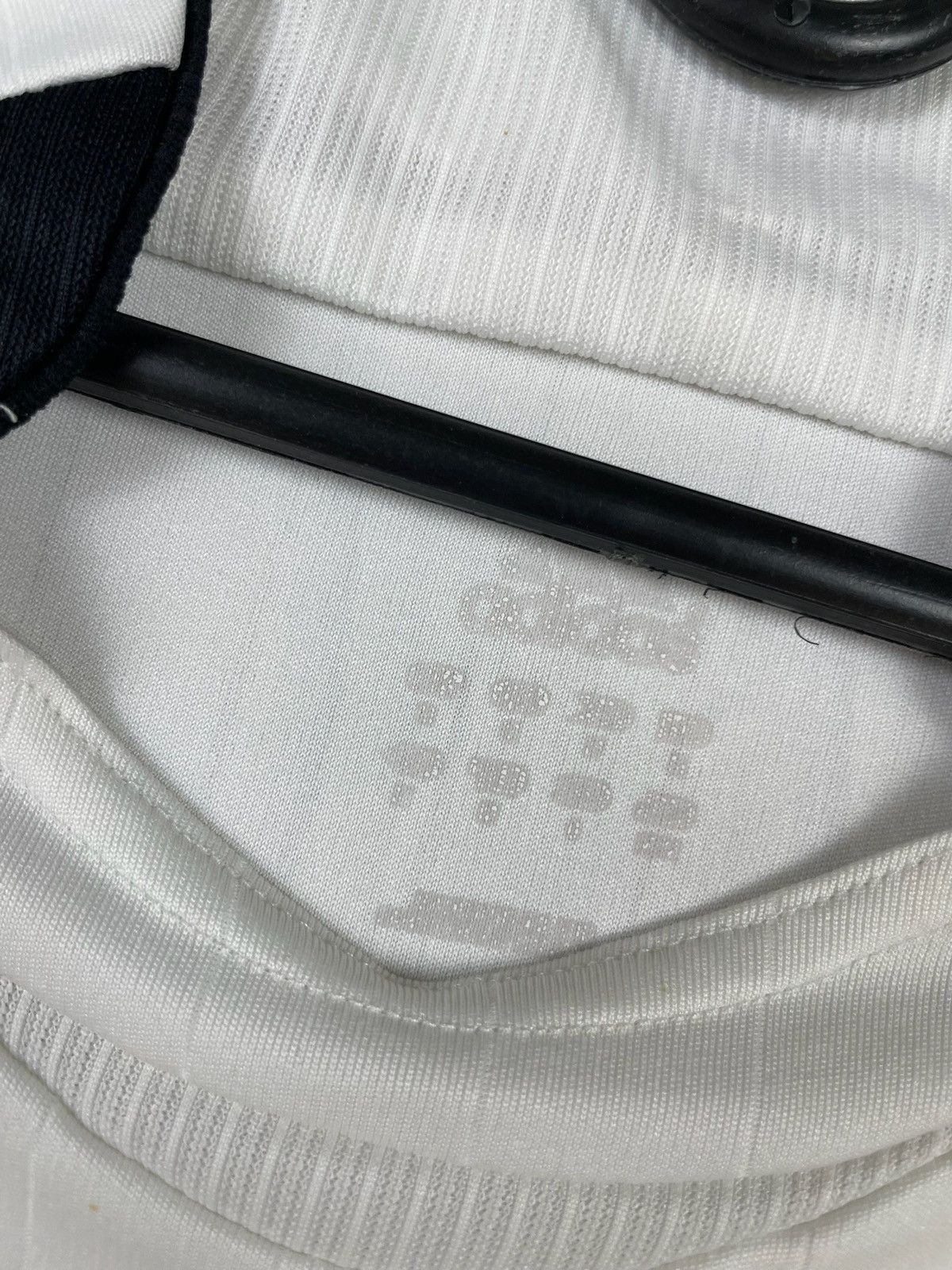 Adidas Vintage adidas Deutschland soccer jersey size M Germany Size US M / EU 48-50 / 2 - 6 Thumbnail