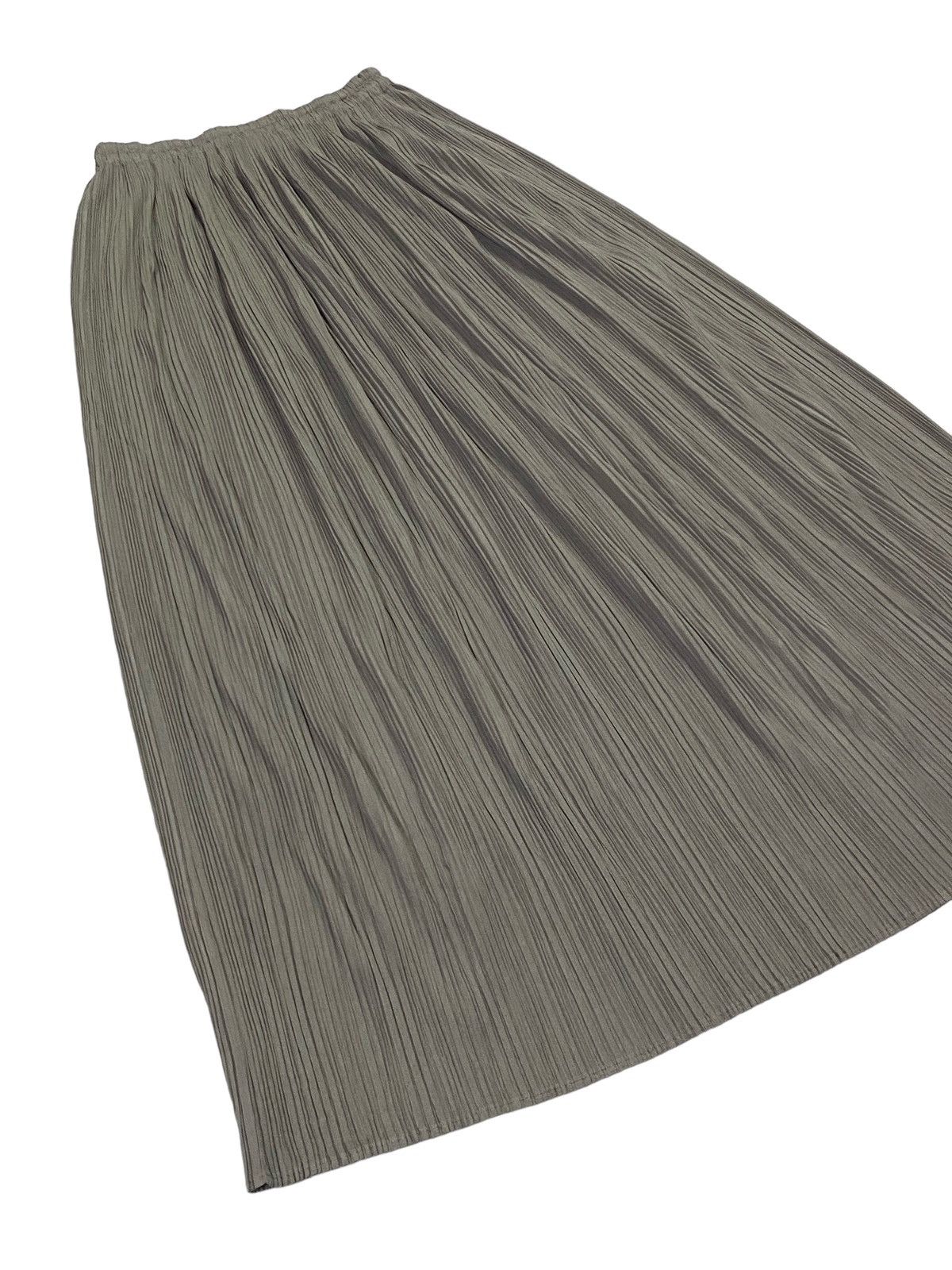 Issey Miyake × Pleats Please Issey Miyake Pleats Please Issey Miyake Pleated Basics Skirt Size 26" / US 2 / IT 38 - 12 Thumbnail