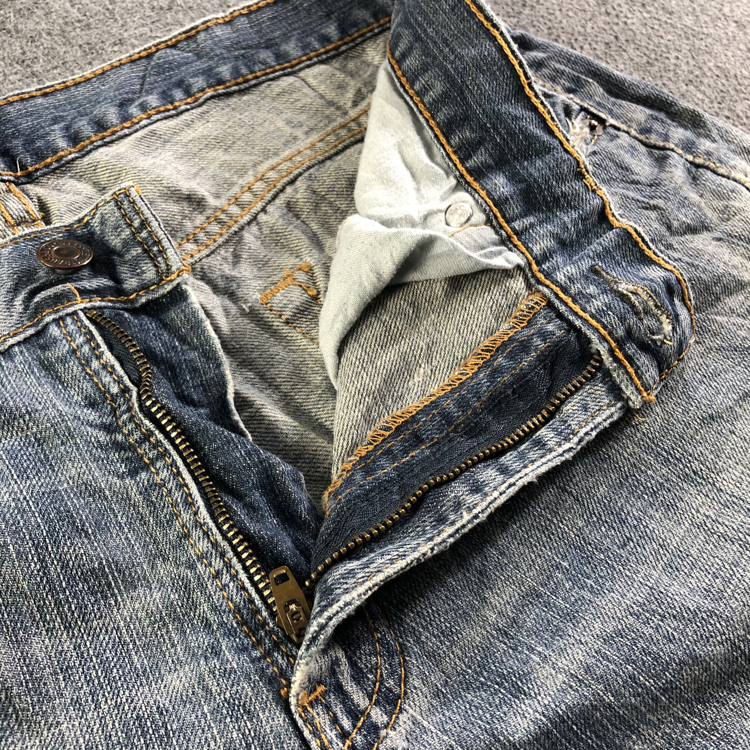 Levi's Vintage Levis 559 Jeans-J4383 Size US 34 / EU 50 - 10 Thumbnail