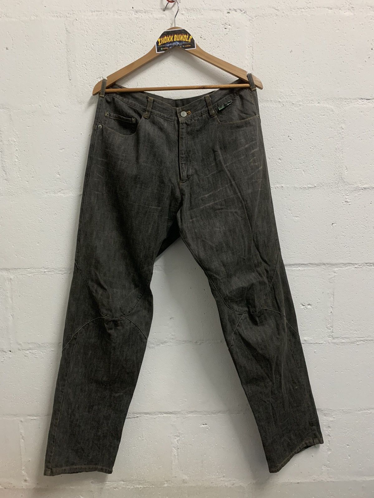 Japanese Brand × Swagger × Vintage Vintage Swagger Jeans Nice Design Size US 34 / EU 50 - 1 Thumbnail