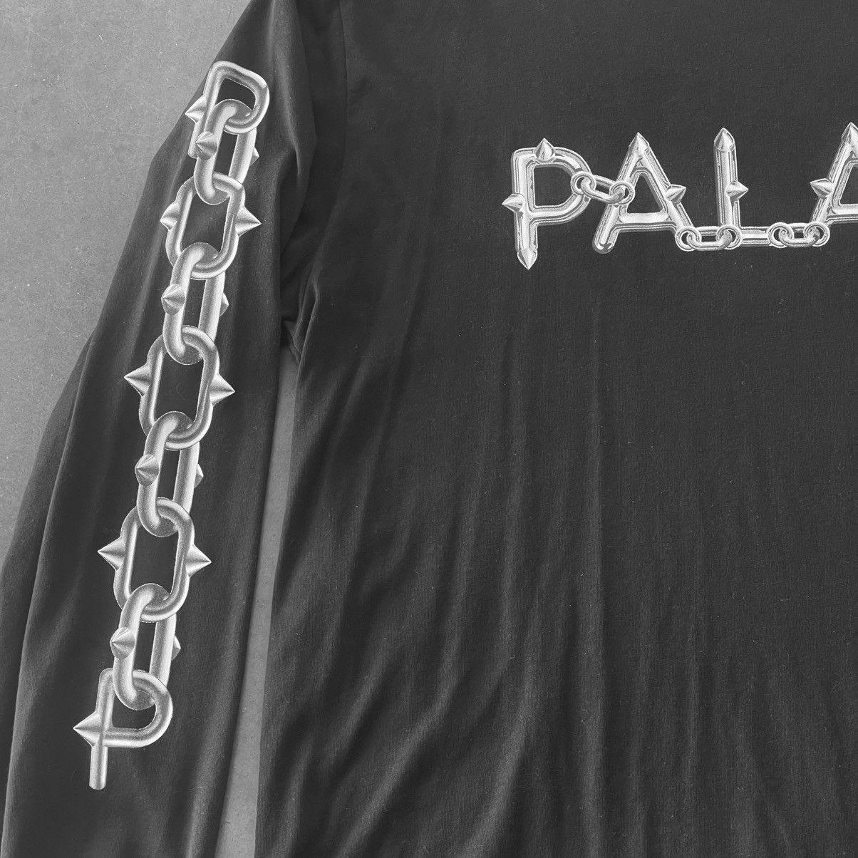 Palace ⛓️‍💥 SPIKE LONGSLEEVE S/S 2022 + 2 STICKERS BARBWIRE PRINT Size US XL / EU 56 / 4 - 9 Thumbnail