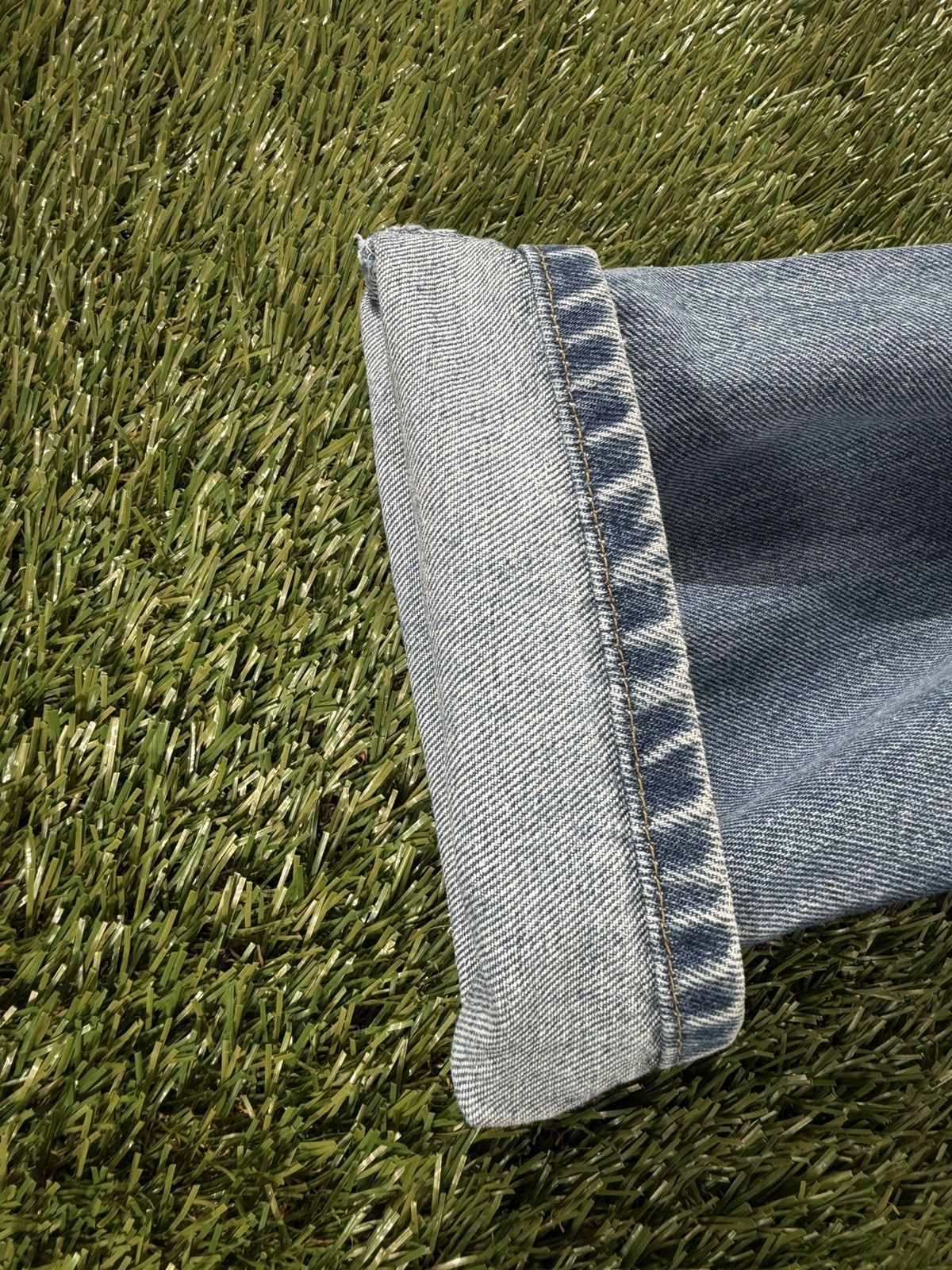 Levi's Levi’s 550 Relaxed Fit Jeans Size: W34 x L31 (US Men’s 34) Size US 34 / EU 50 - 8 Thumbnail