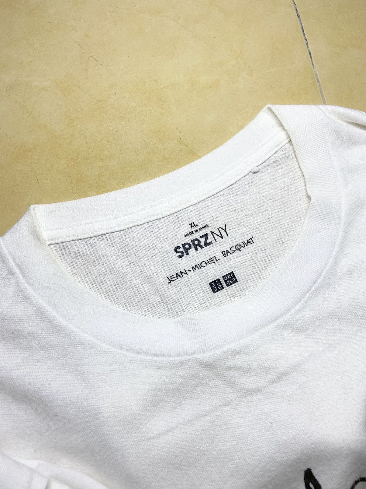 Uniqlo JEAN MICHEL BASQUIAT BAT MEMBER SPRZNY LONG SLEEVE Size US XL / EU 56 / 4 - 7 Thumbnail