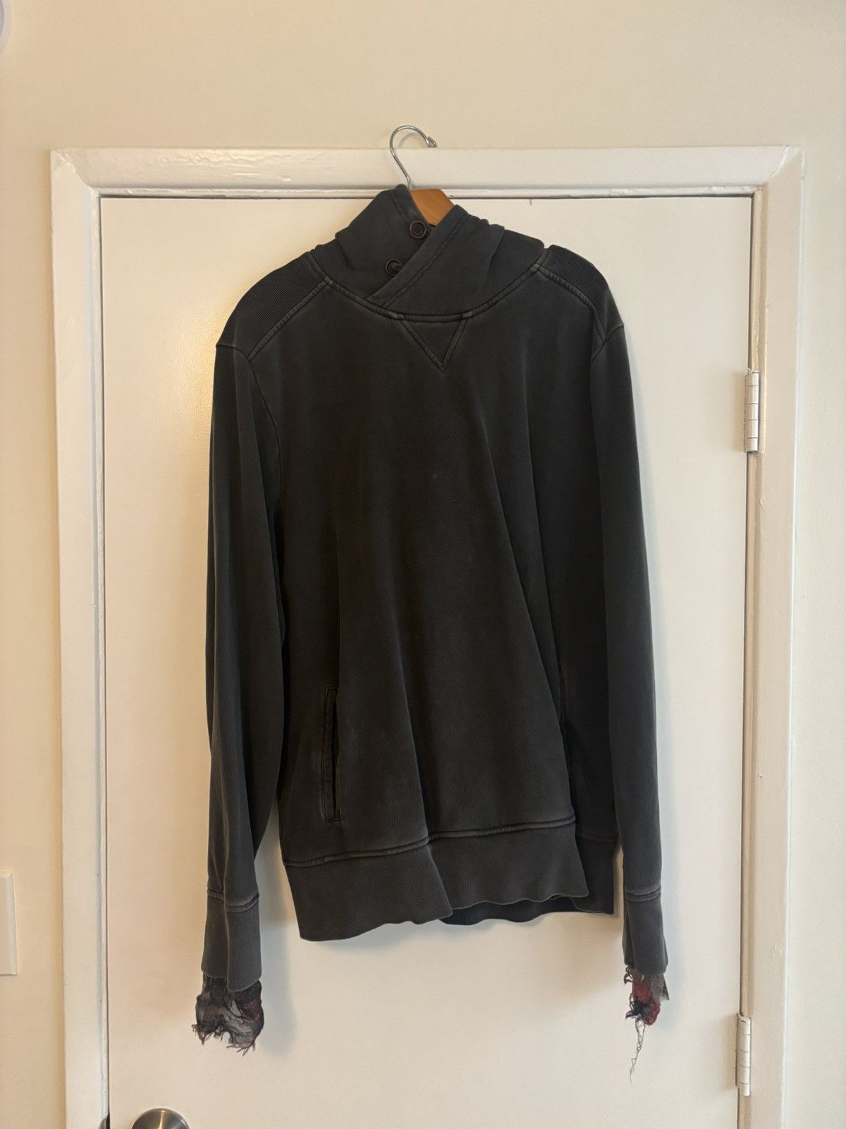 Banana Republic Men’s large banana republic grey hoodie Size US L / EU 52-54 / 3 - 3 Thumbnail