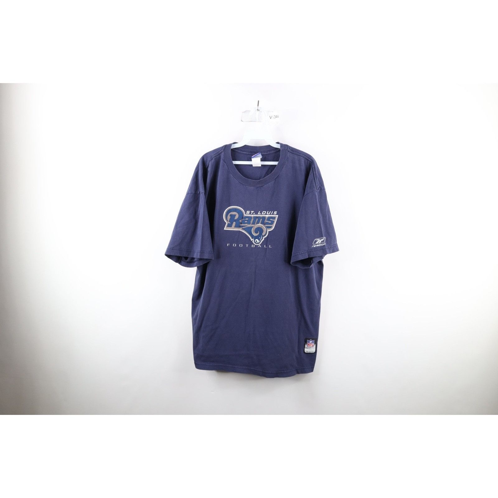 Vintage Vintage Reebok Distressed St Louis Rams Football T-Shirt Size US XL / EU 56 / 4 - 1 Thumbnail