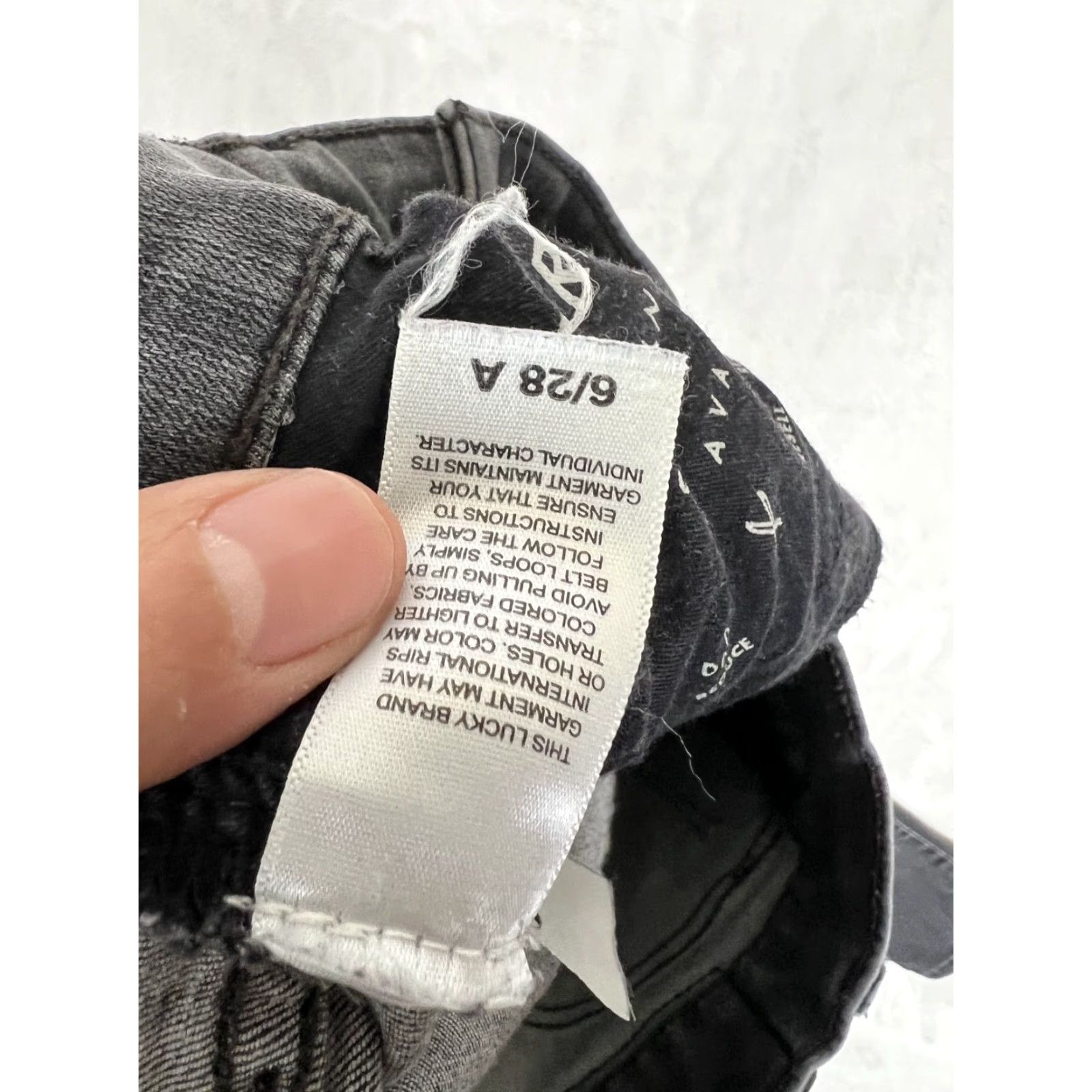 Lucky Brand Lucky Brand Jeans Women’s 6/28 Black Ava Mid Rise Skinny Ankle Stretch Denim Jeans Pants Black 28W 25in Inseam Slim 5-Pocket Stretch Denim Size 28" / US 6 / IT 42 - 6 Thumbnail
