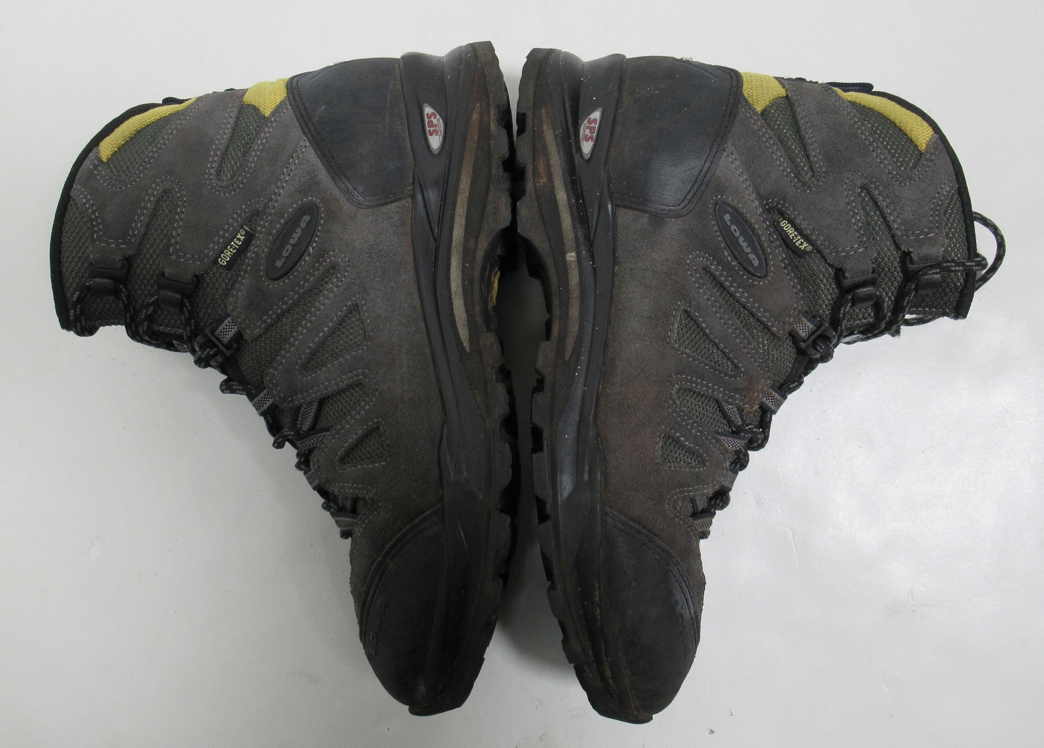 LOWA Lowa Men's Khumbu TC GTX Boots Brown Black Size 9 US M Size US 9 / EU 42 - 9 Thumbnail
