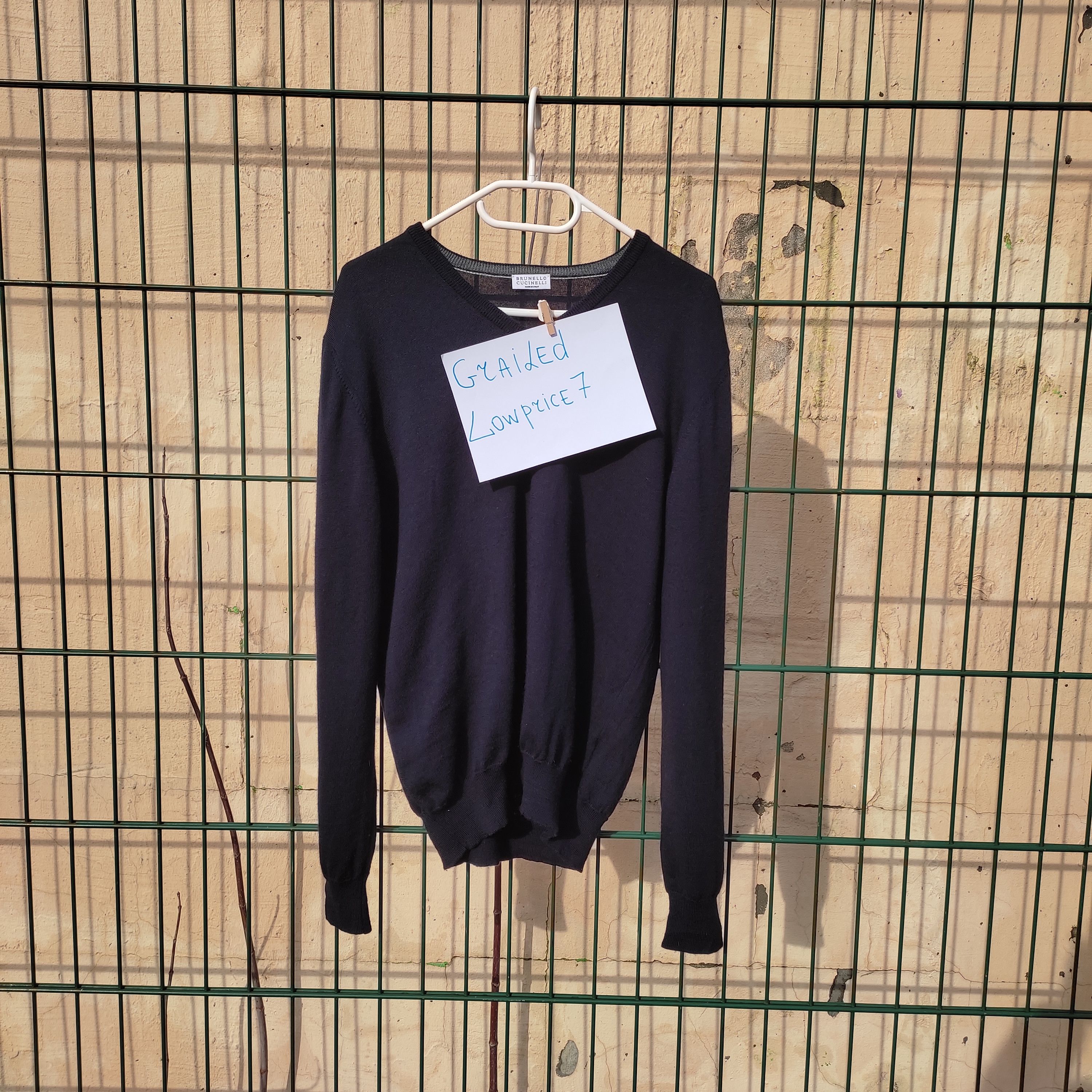Brunello Cucinelli Brunello cucinelli V-neck mens wool cashmere sweater Size US M / EU 48-50 / 2 - 2 Thumbnail