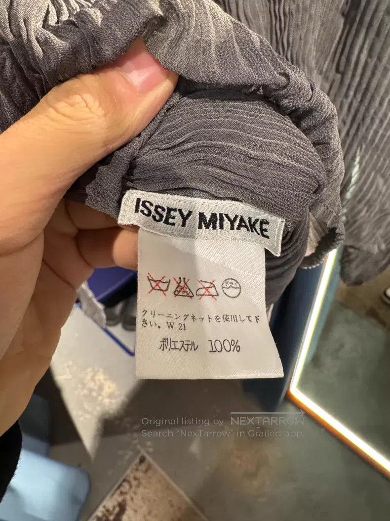 Issey Miyake Issey Miyake Gray Turtleneck Pleated Top Size M / US 6-8 / IT 42-44 - 3 Thumbnail